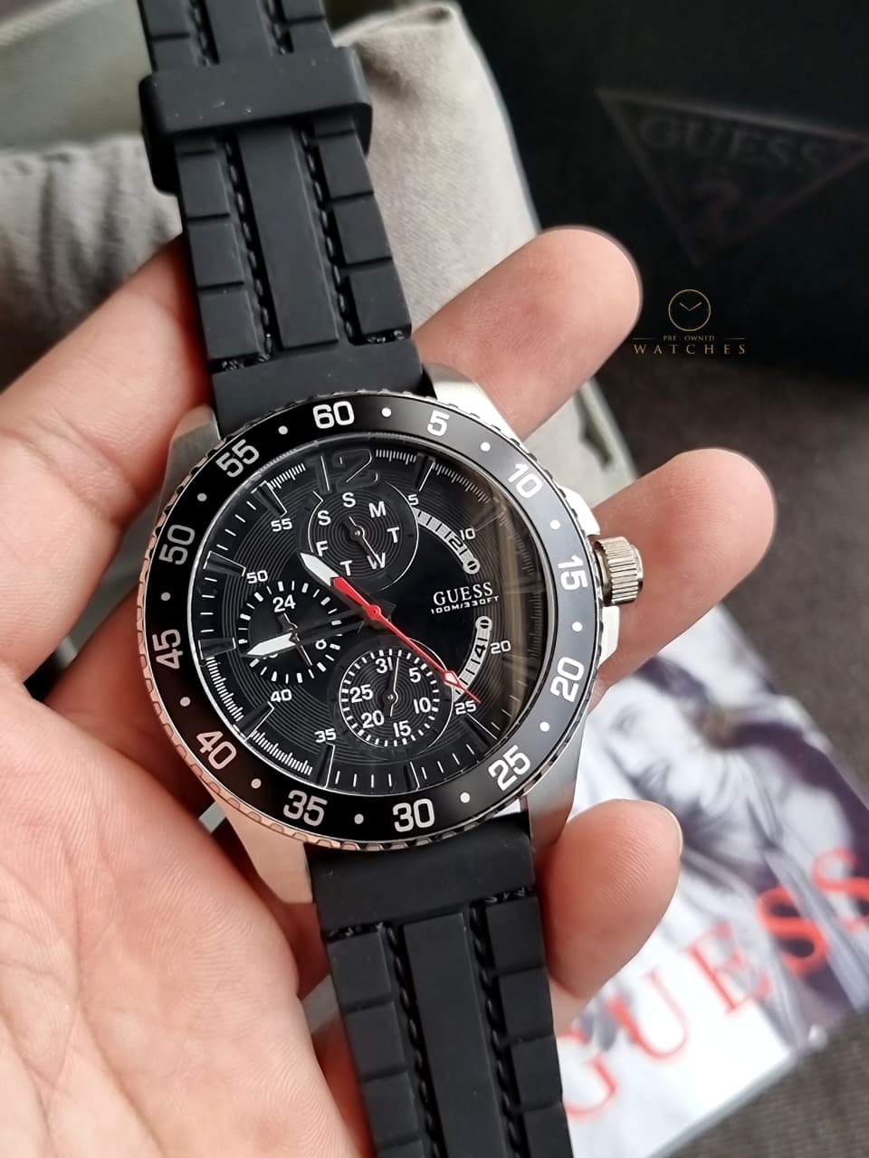 Guess Men’s Quartz Black Silicone Strap Black Dial 46mm Watch W0798G1 - Image 7