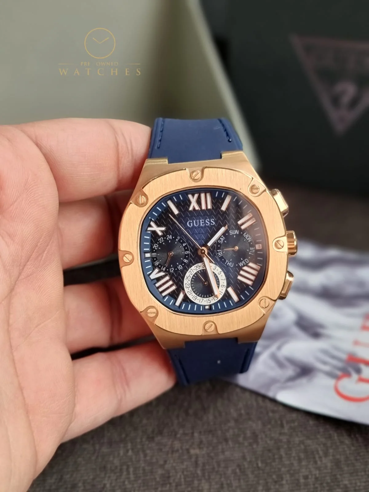 Guess Men’s Quartz Blue Silicone Strap Blue Dial 42mm Watch GW0571G2 - Image 5