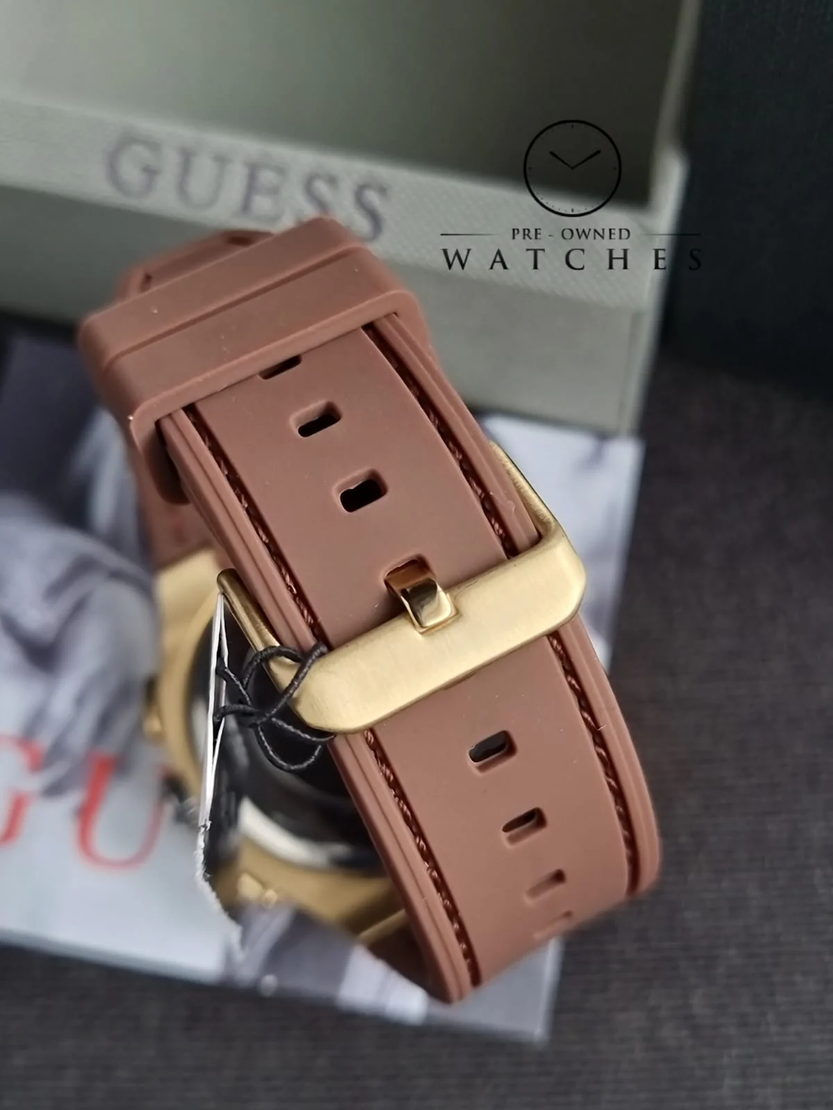 Guess Men’s Quartz Brown Silicone Strap Blue Dial 42mm Watch GW0571G5 - Image 7