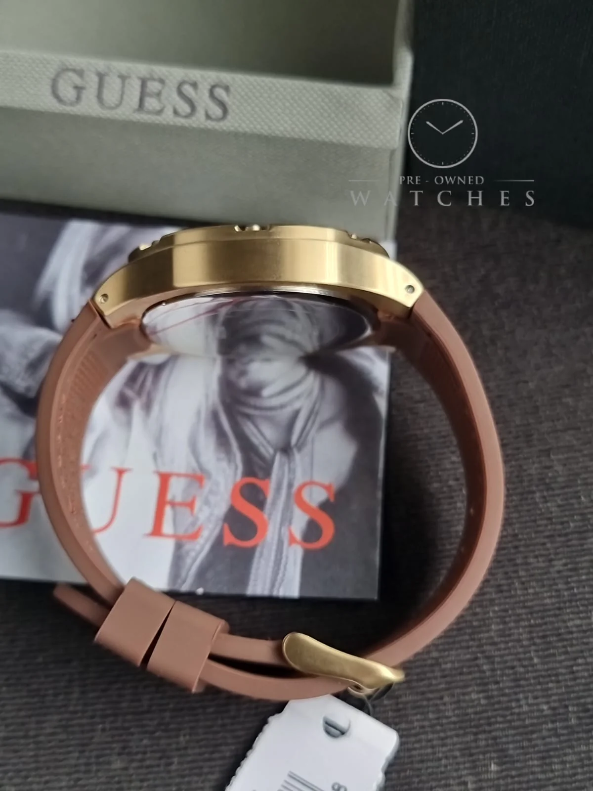 Guess Men’s Quartz Brown Silicone Strap Blue Dial 42mm Watch GW0571G5 - Image 9