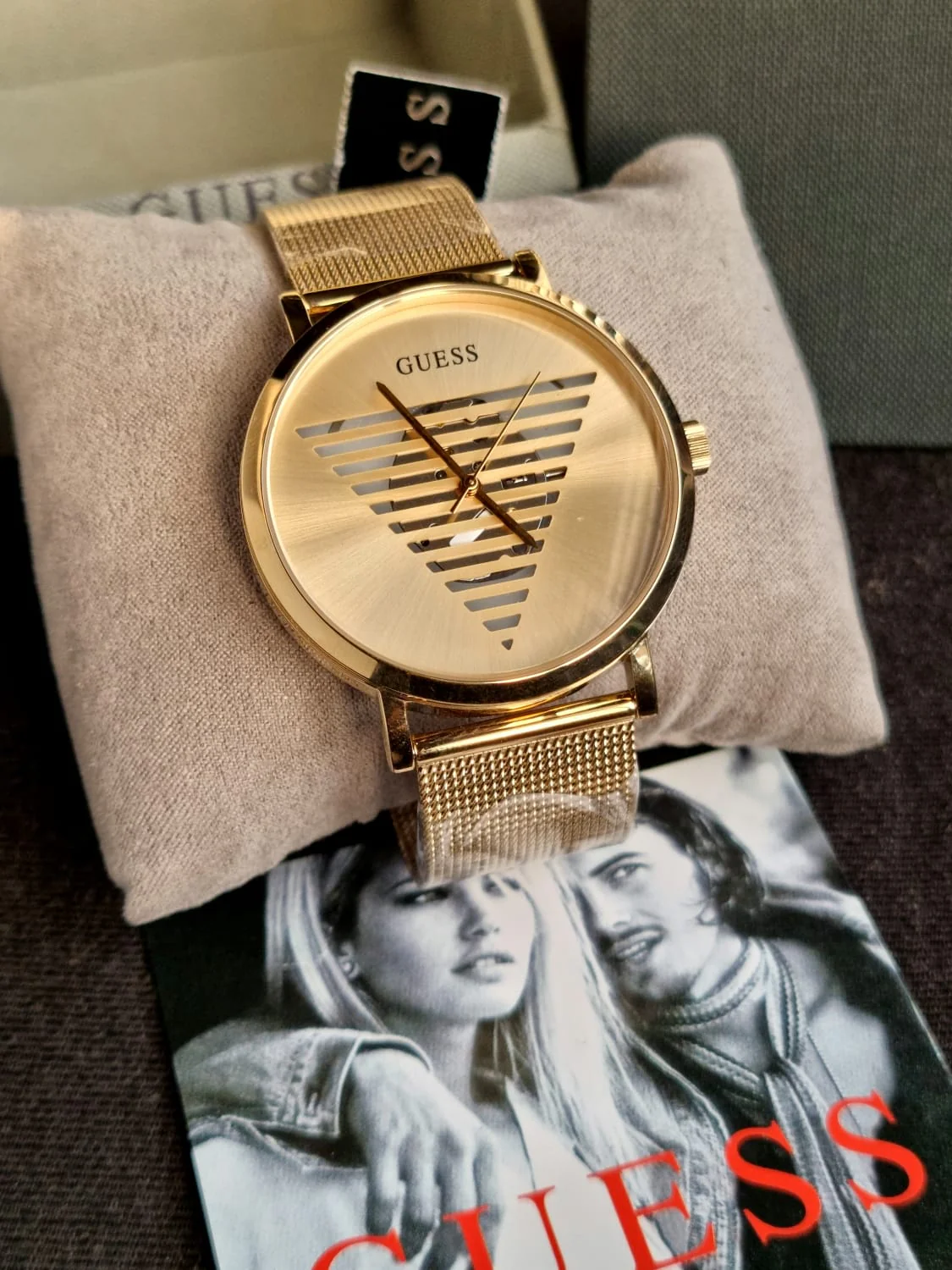 Guess Men’s Quartz Gold Stainless Steel Gold Dial 44mm Watch GW0502G1 - Image 10