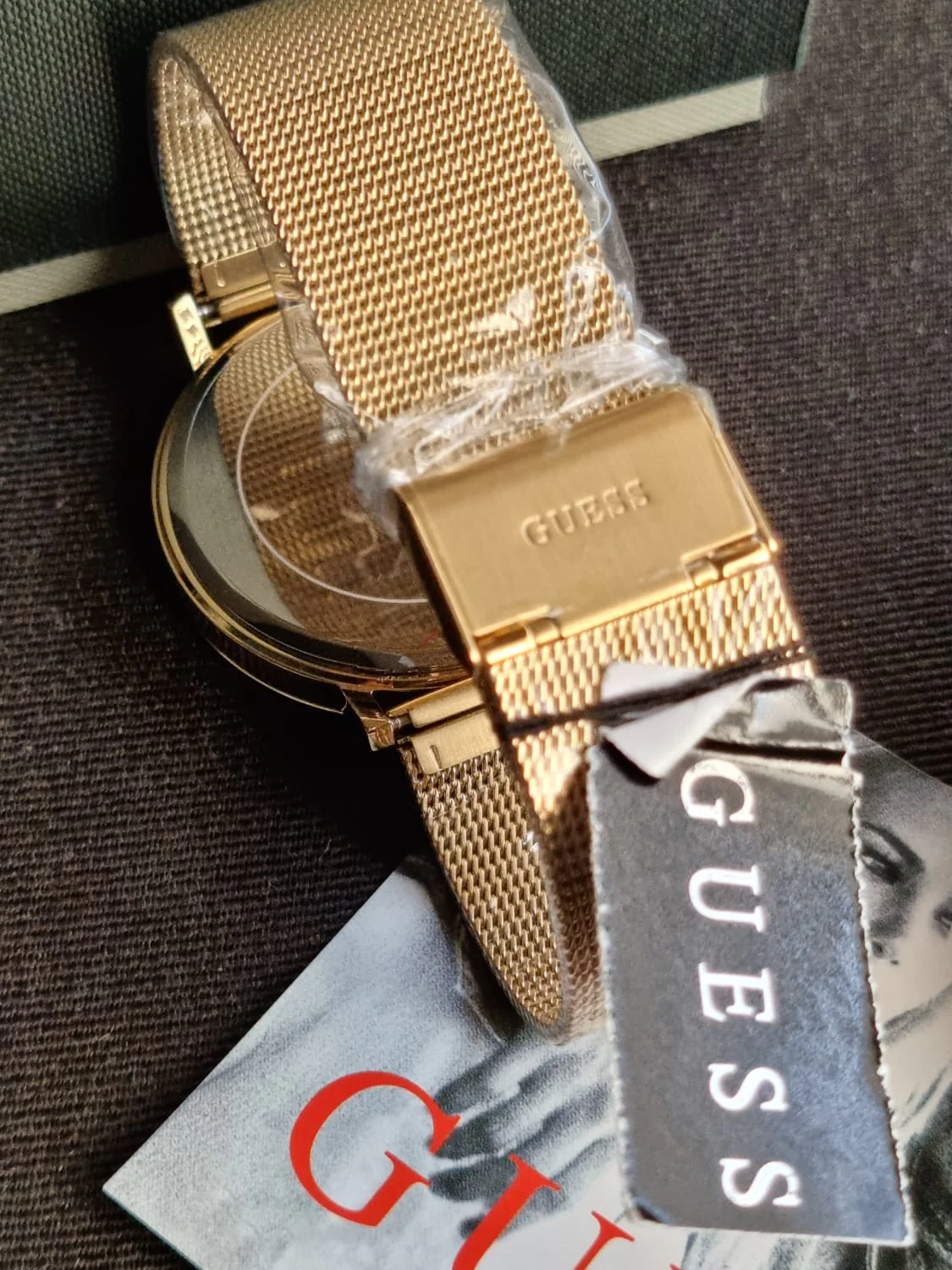 Guess Men’s Quartz Gold Stainless Steel Gold Dial 44mm Watch GW0502G1 - Image 9
