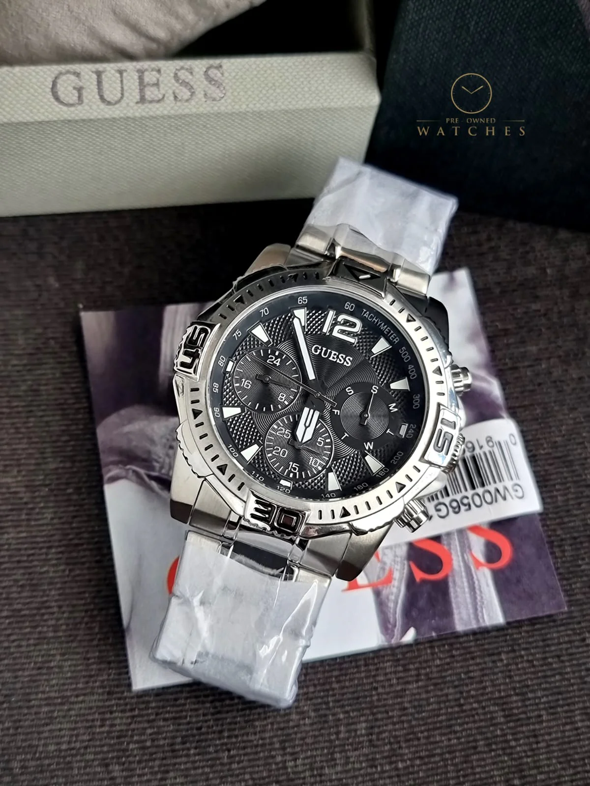 Guess Men’s Quartz Silver Stainless Steel Black Dial 43mm Watch GW0056G1 - Image 6