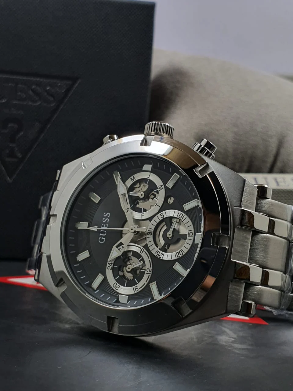 Guess Mens Watch – GW0260G1 - Image 4