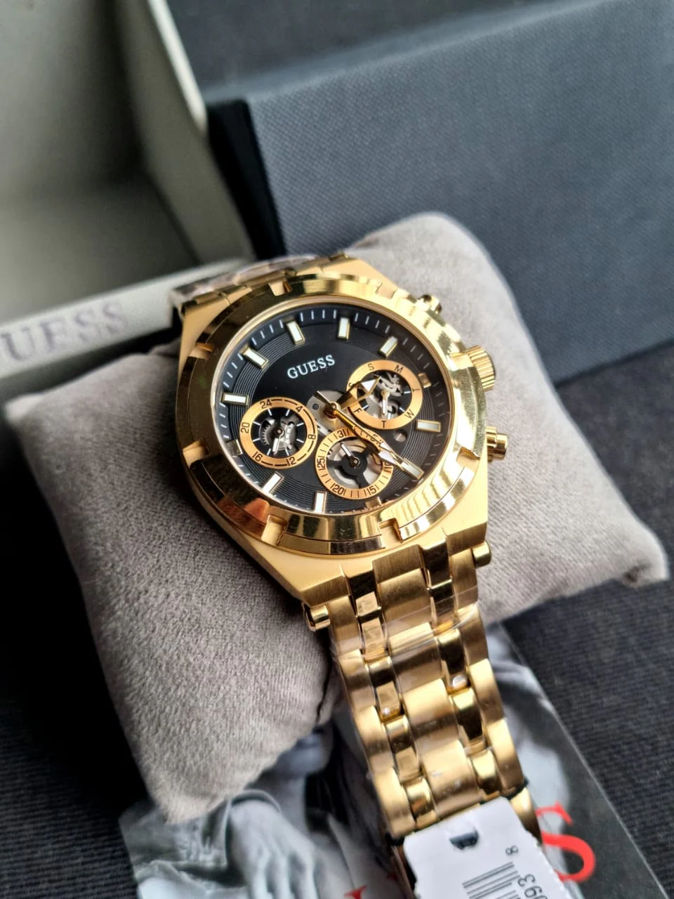Guess Men’s Quartz Stainless Steel Black Dial 44mm Watch GW0260G2 - Image 3