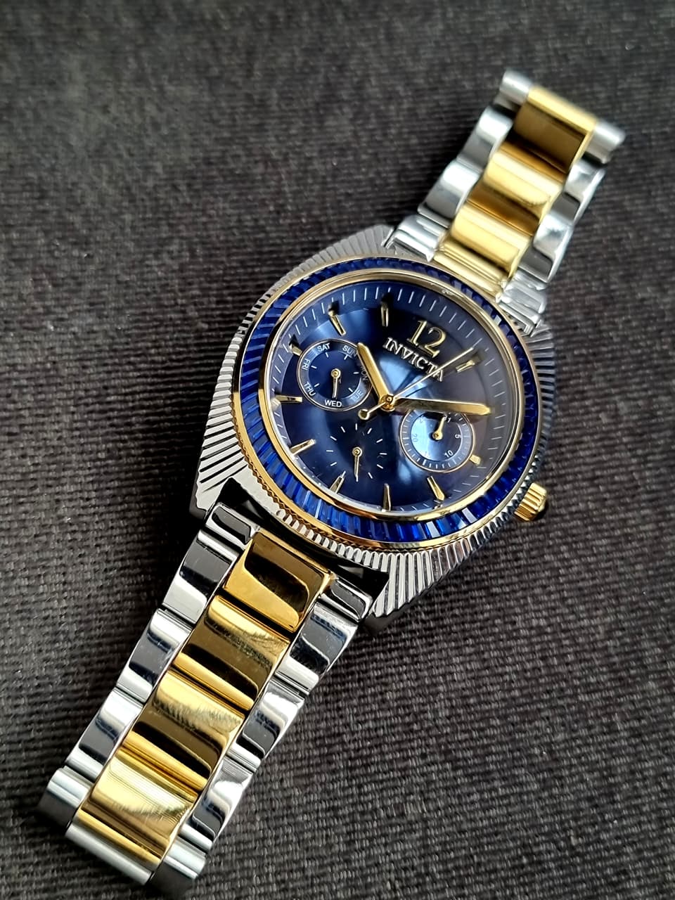 Invicta Wildflower Lady Model 25682 - Ladies Watch Quartz