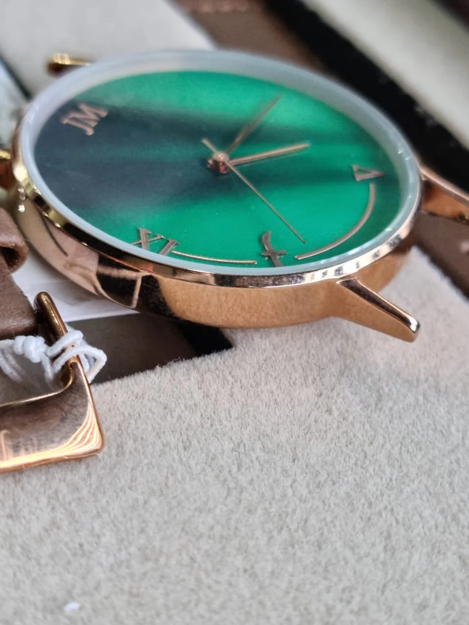 Jm Green Dial Ladies Watch - Image 4
