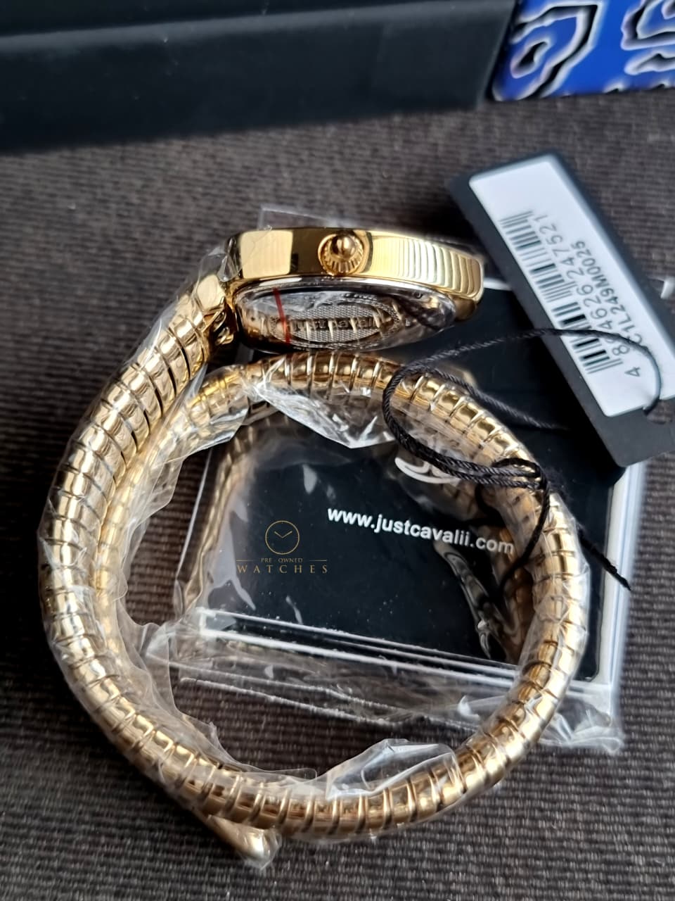 Just Cavalli Signature Snake Gold-Tone Red Dial Ladies Watch – JC1L249M0025 - Image 10
