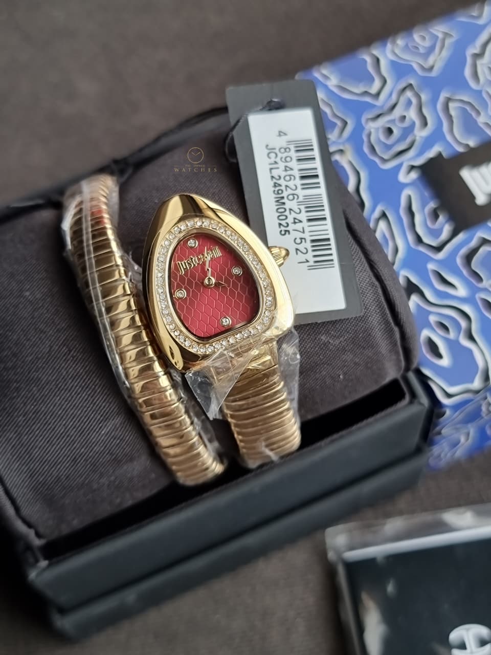 Just Cavalli Signature Snake Gold-Tone Red Dial Ladies Watch – JC1L249M0025 - Image 6