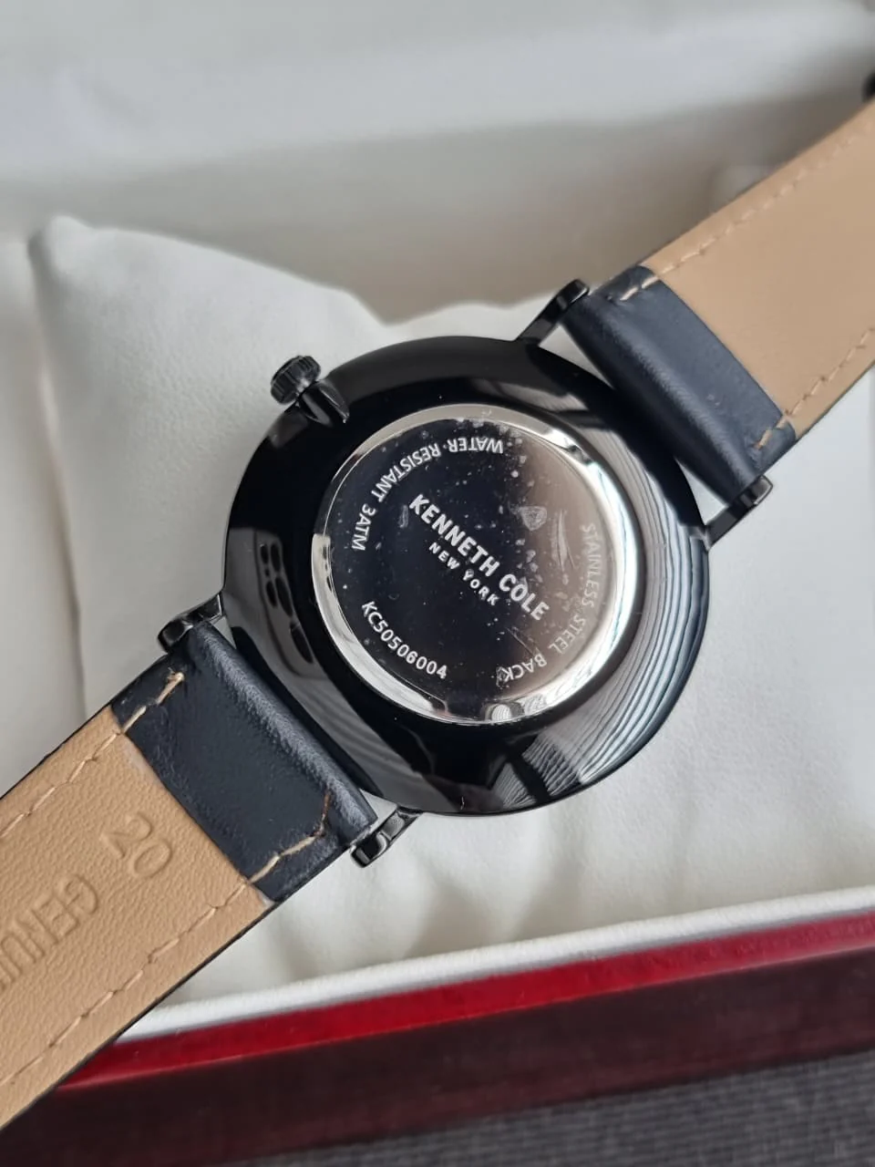 Kenneth Cole Gents Watch Black Leather Strap KC50506004 - Image 6