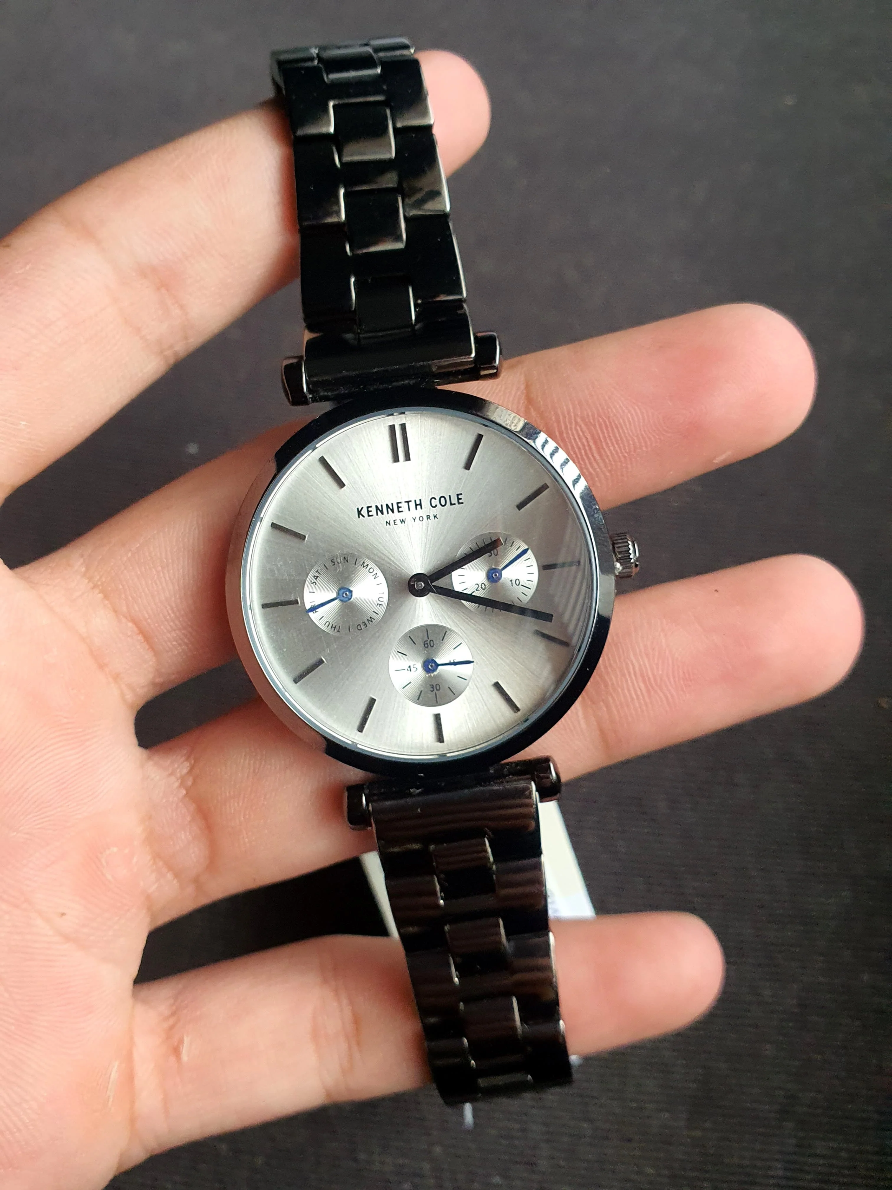 Kenneth Cole Ladies Watch Black Casing 35mm Dial Size Quartz Watch kc50183008 - Image 9
