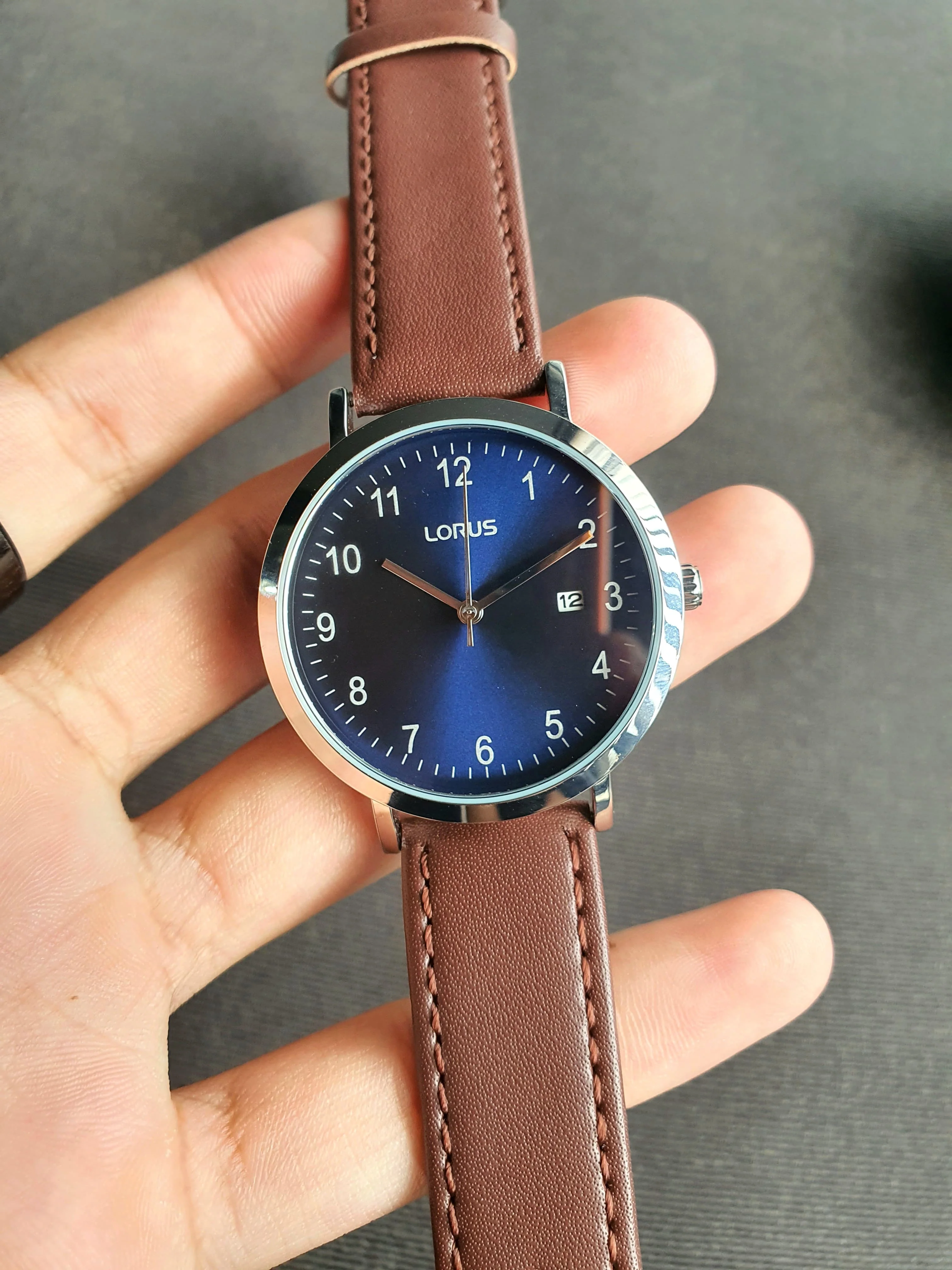 Lorus Sub Brand oF Seiko Gents Watch 38mm Quartz Watch - Image 5