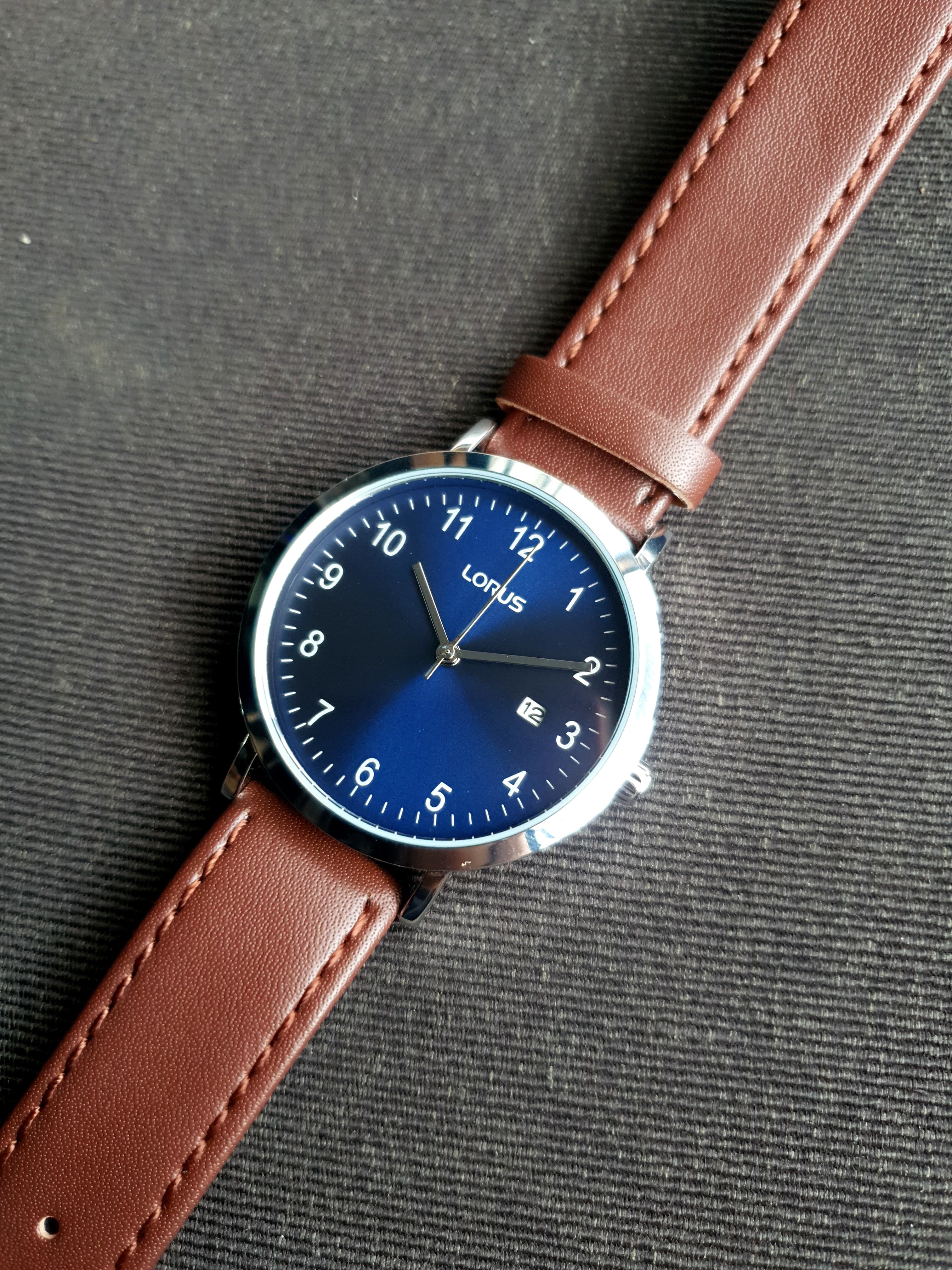 Lorus Sub Brand oF Seiko Gents Watch 38mm Quartz Watch - Image 7