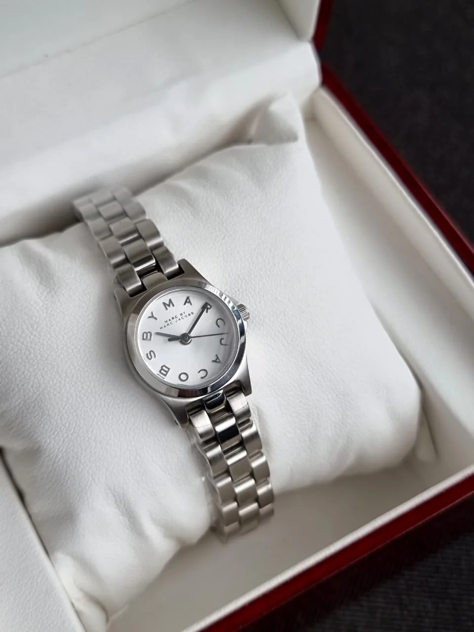 Marc by Marc Jacobs Henry Dinky Silver Dial Stainless Steel Ladies Watch MBM3198 - Image 3