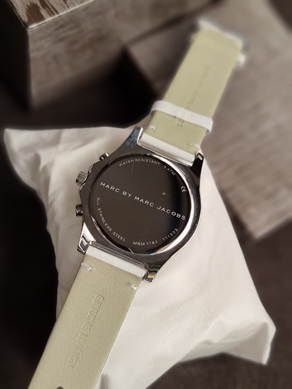 Marc by Marc Jacobs Women’s Quartz Leather Strap Silver Dial 38mm Watch MBM1187 - Image 5