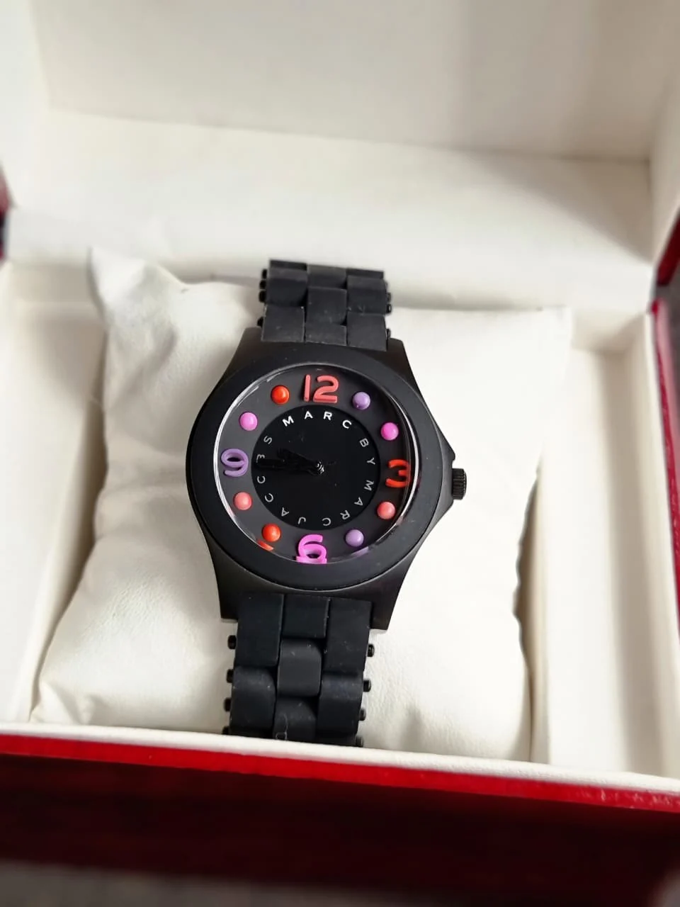 Marc by Marc Jacobs Women’s Quartz Silicone & Stainless Steel Chain Black Dial 36mm Watch MBM2543 - Image 4