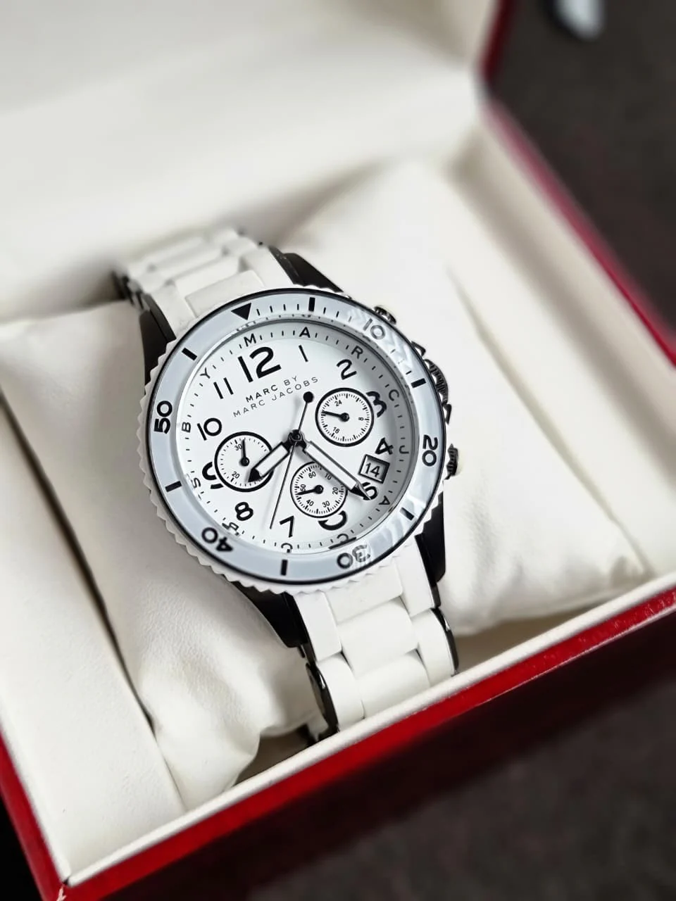 Marc by Marc Jacobs Women’s Quartz Silicone Stainless Steel Chain White Dial 40mm Watch MBM2574 - Image 3