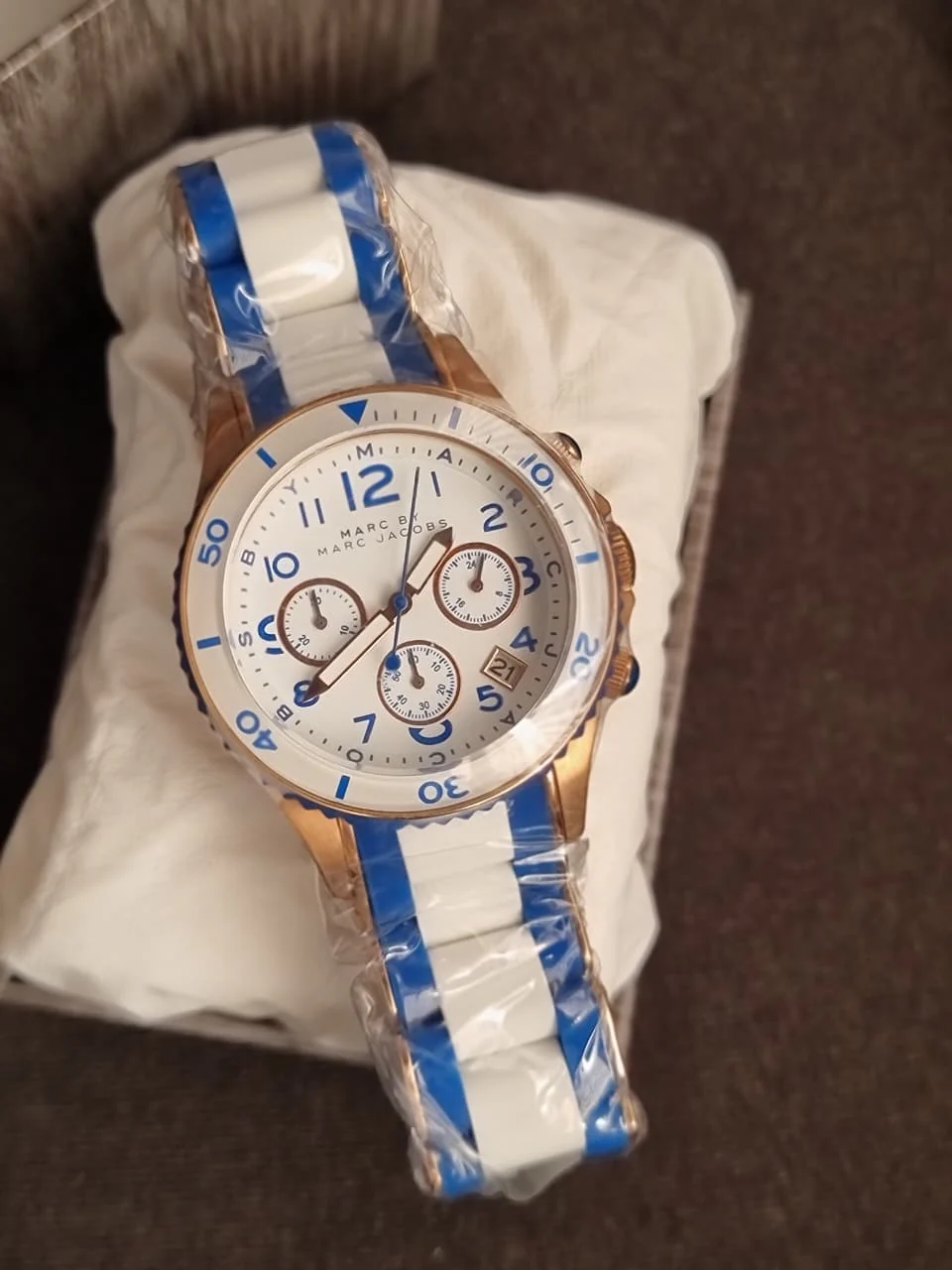Marc by Marc Jacobs Women’s Quartz Silicone Stainless Steel Chain White Dial 40mm Watch MBM2594 - Image 4