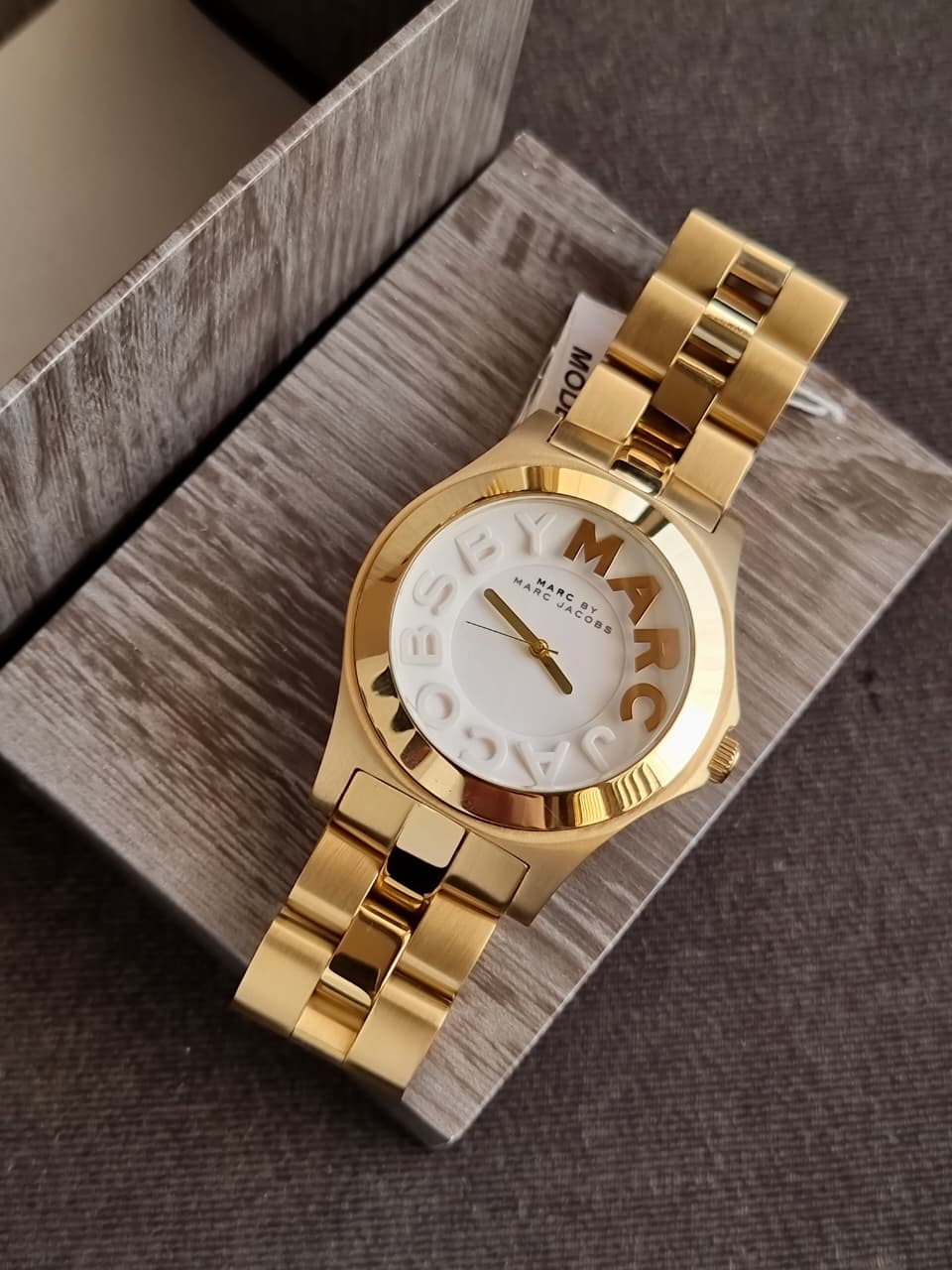 Marc Jacobs Marc Women's MBM3134 Rivera Gold Watch, White - Image 2