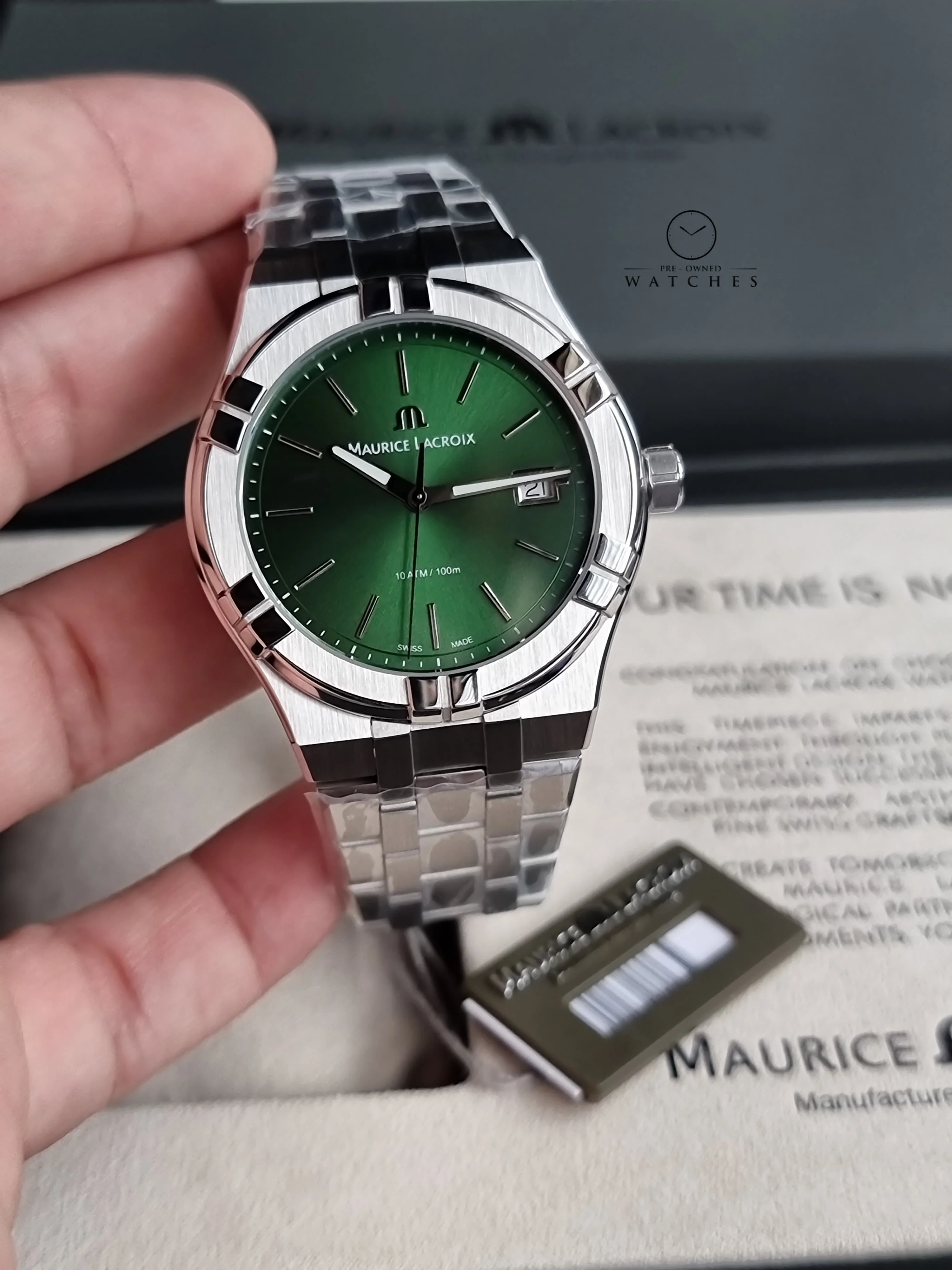 Maurice Lacroix Aikon Silver Stainless Steel Green Dial Quartz Watch for Gents - AI1108-SS002-630-1 - Image 7