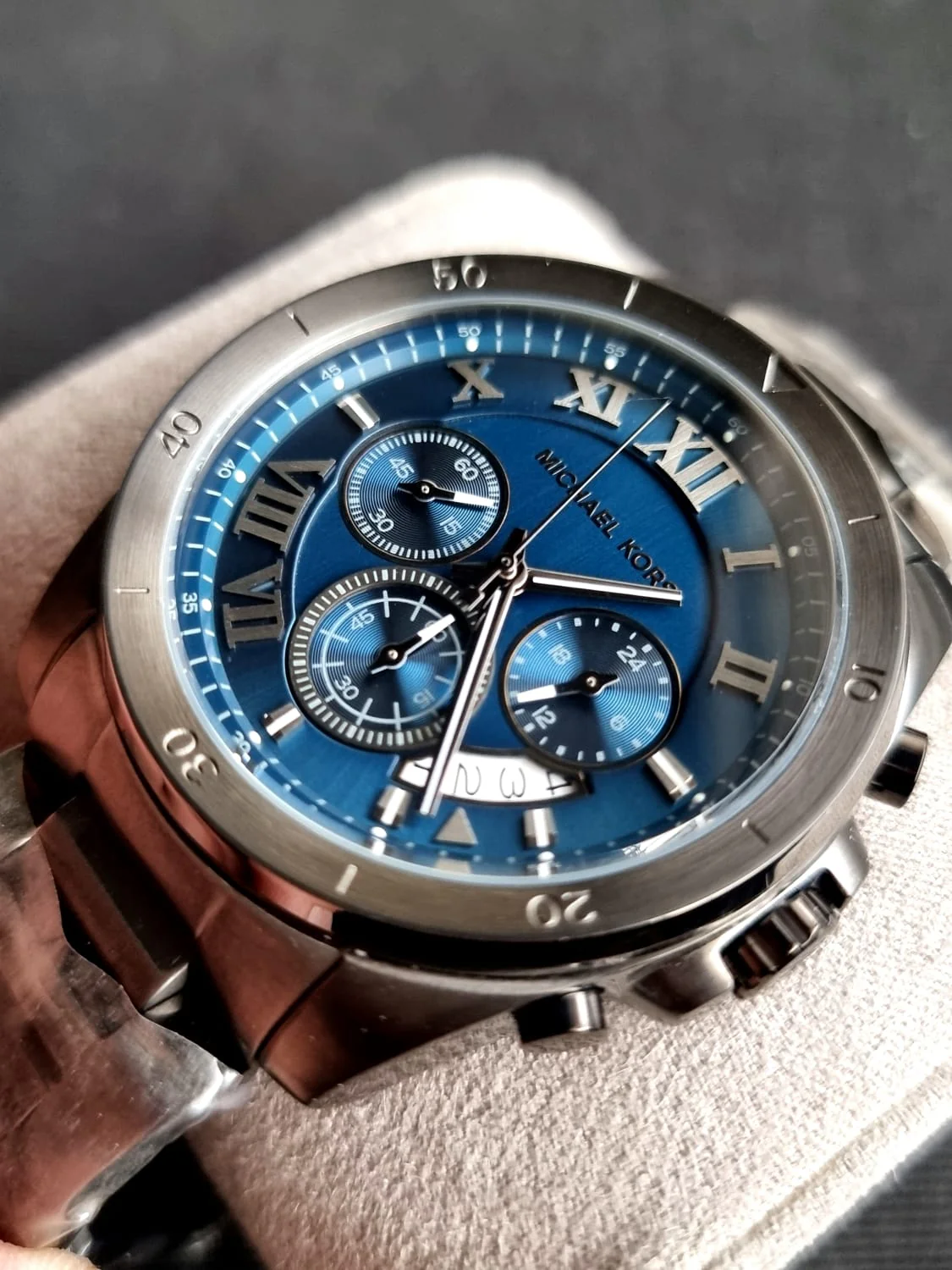 Men's Michael Kors Gunmetal Chronograph Brecken Watch MK8582 - Image 4