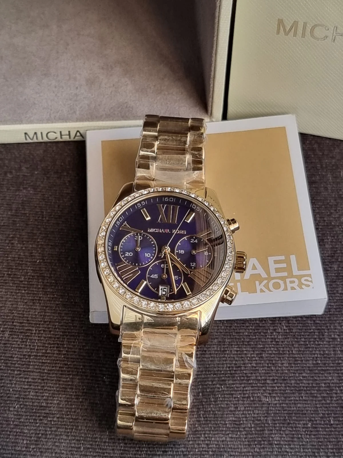 Michael Kors Ladies Watch Dark Purple Dial Chronograph Quartz Watch - Image 6