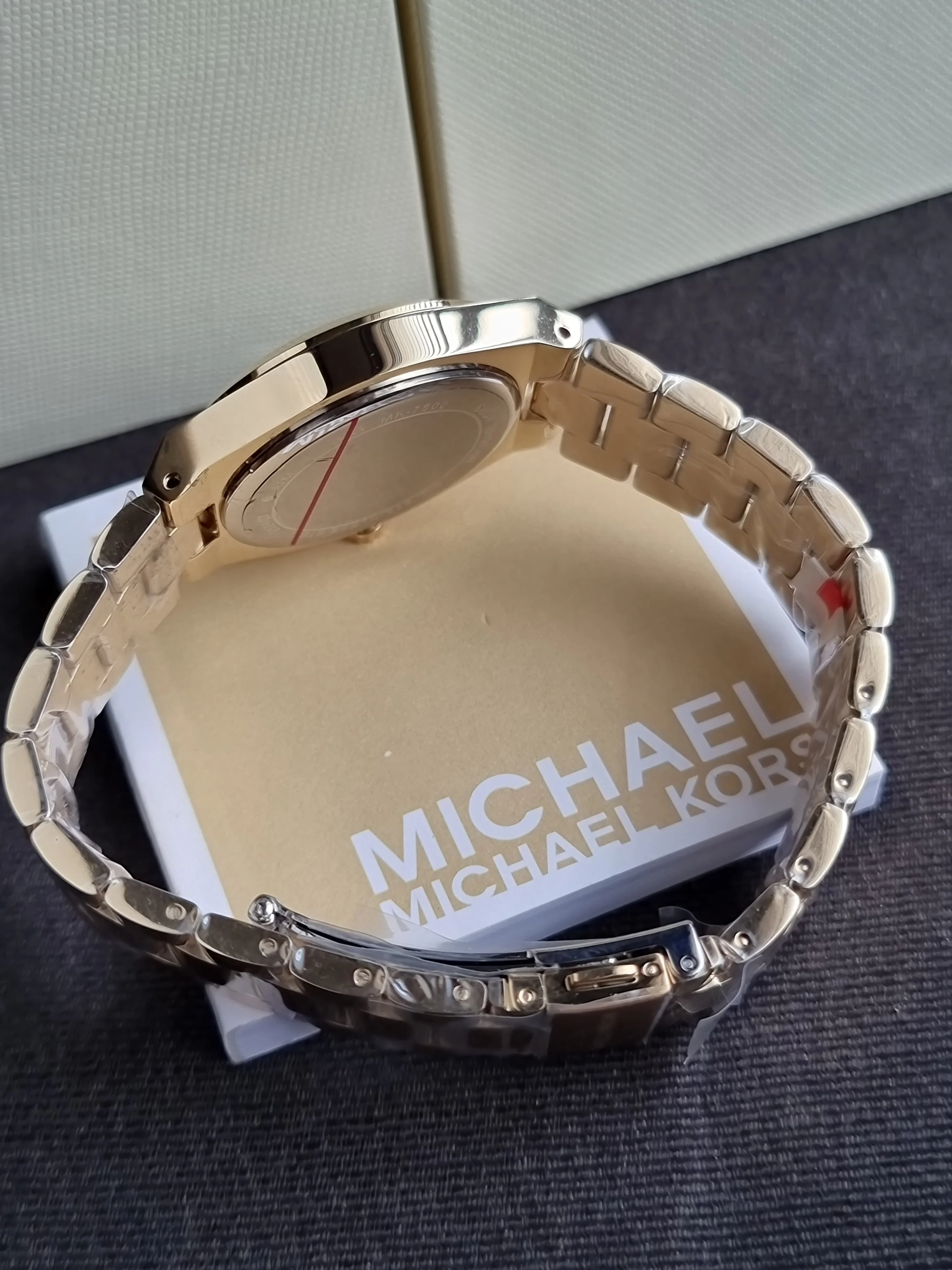 Michael Kors Lennox Gold Tone Analogue Watch MK7500 - Image 3
