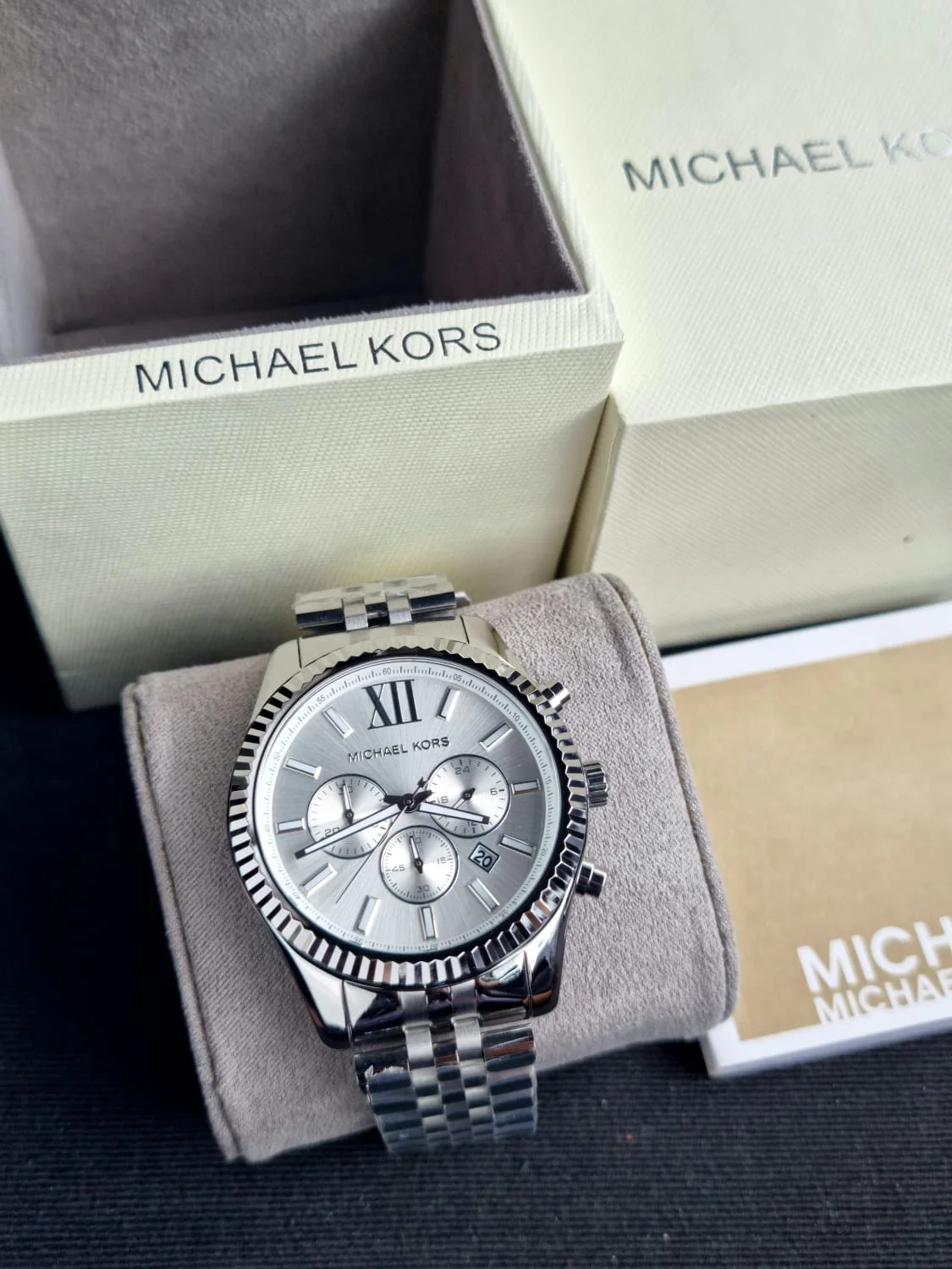 MICHAEL KORS Lexington Chronograph Silver Dial MEN's Watch MK8405 (WITHOUT TAG) - Image 8
