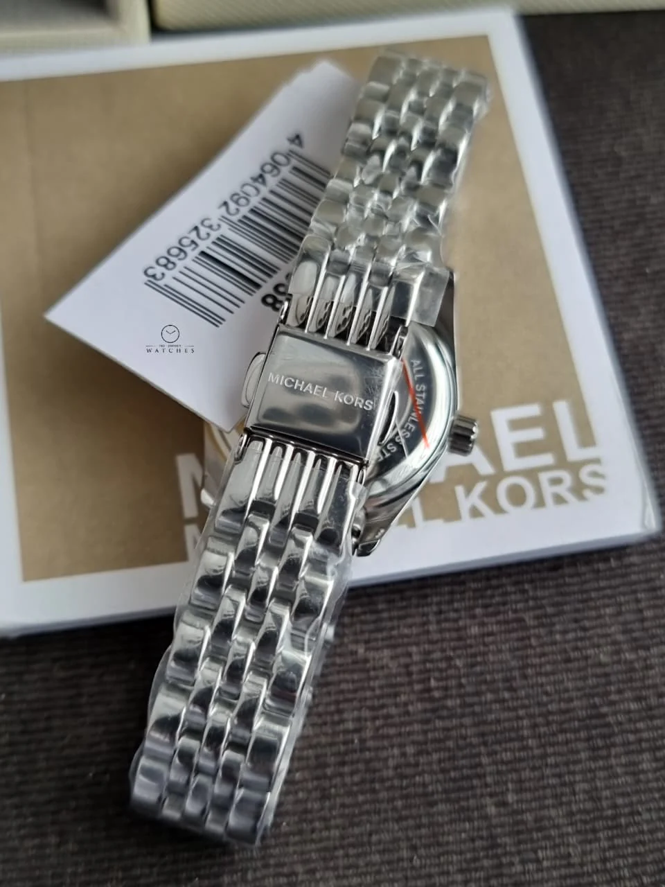 Michael Kors Lexington MK4968 Women's Watch – Gold Tone Stainless Steel, Quartz - Image 4
