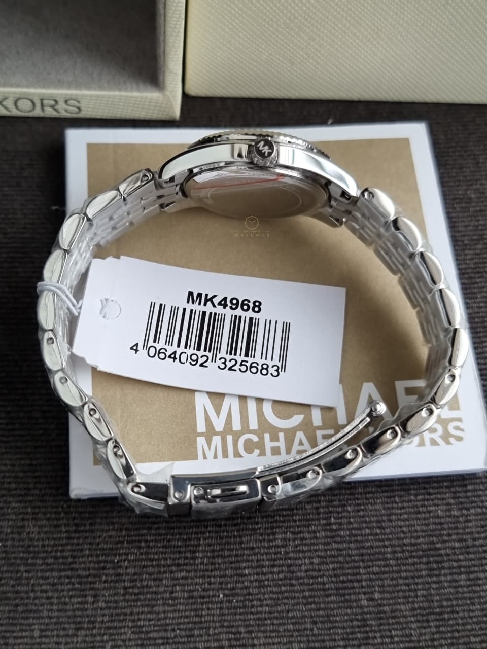 Michael Kors Lexington MK4968 Women's Watch – Gold Tone Stainless Steel, Quartz - Image 5
