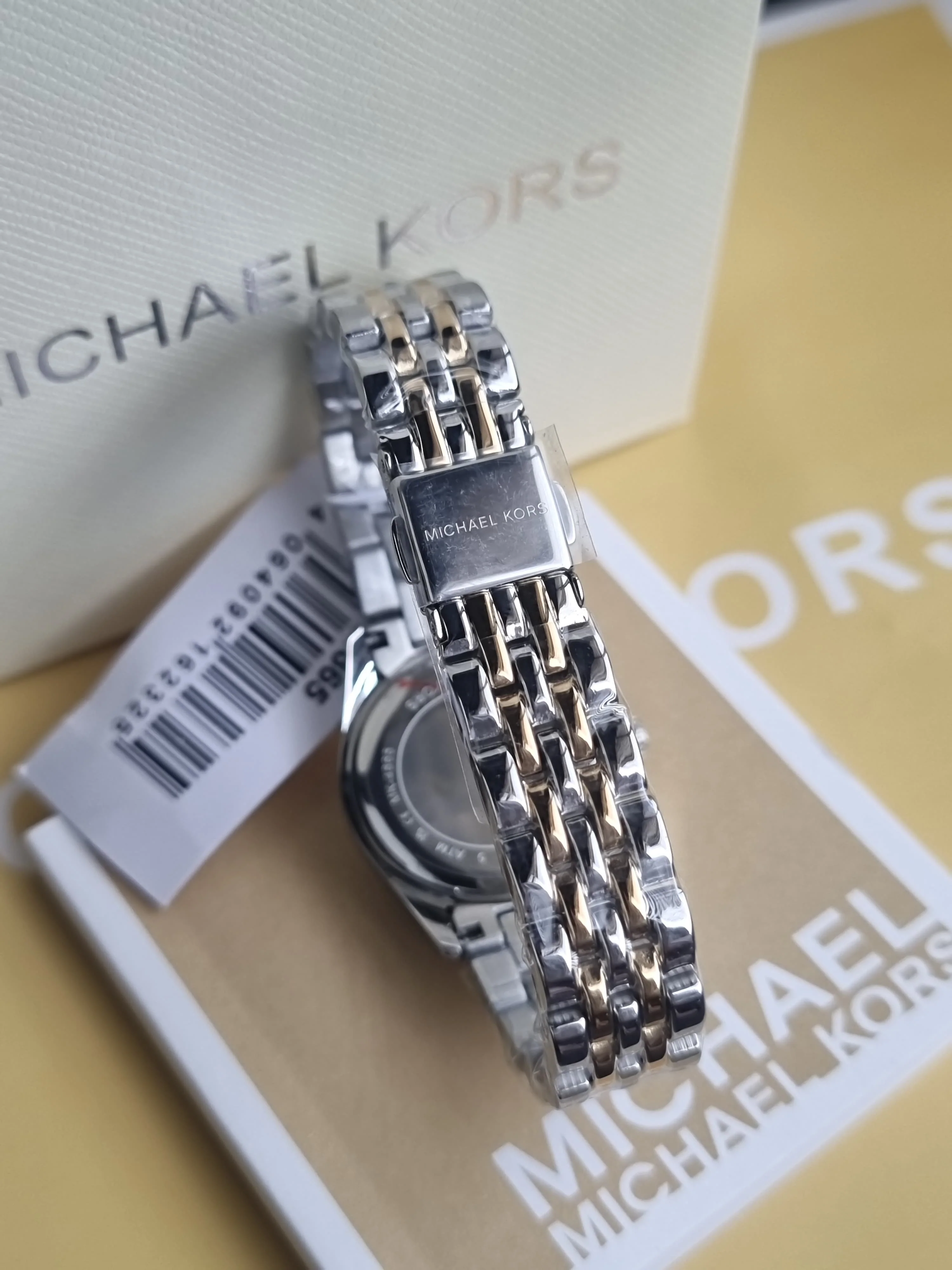 Michael Kors Lexington Three-Hand Two-Tone Stainless Steel Watch mk4865 - Image 5