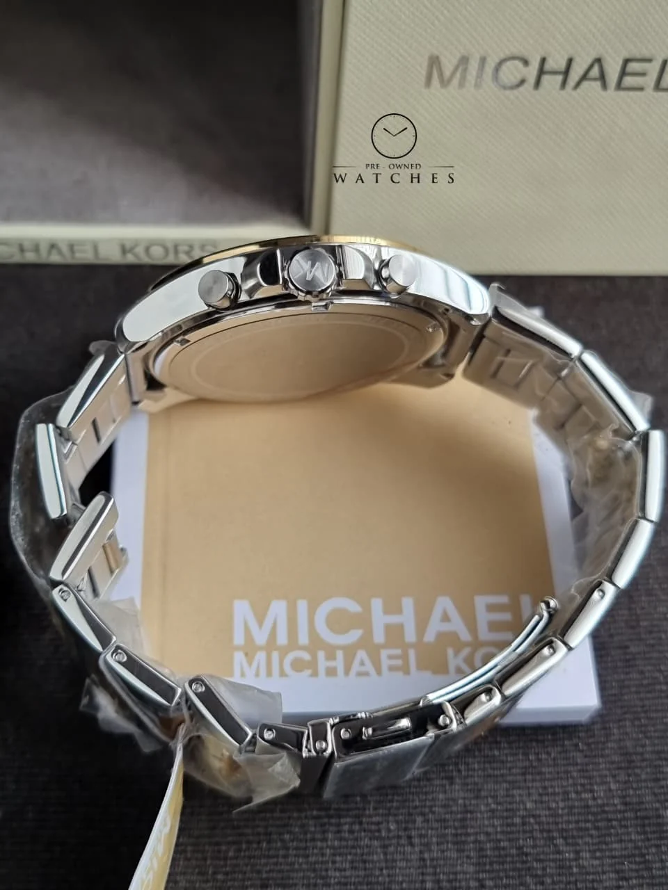 Michael Kors Men’s Quartz Two-tone Stainless Steel Black Dial 44mm Watch MK8901 - Image 3