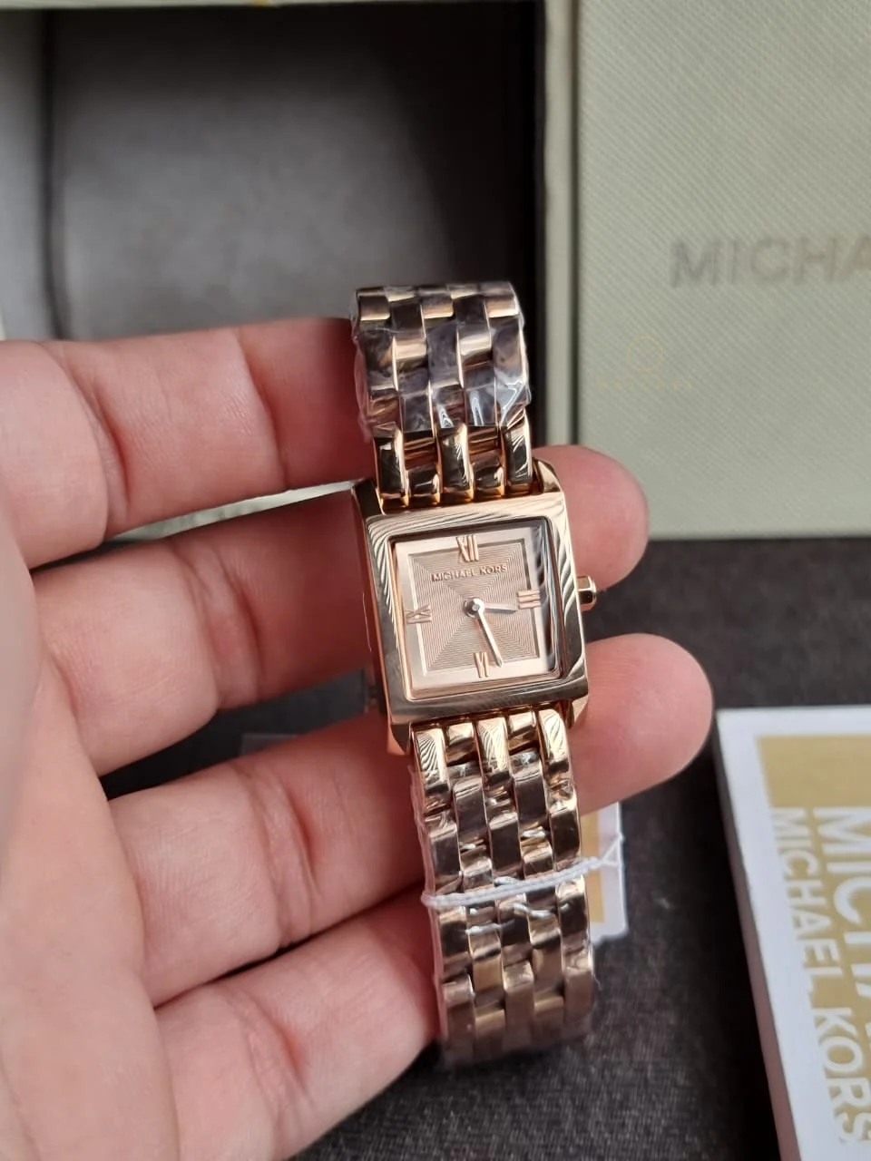 MICHAEL KORS Micro Georgie Quartz Rose Gold Dial Ladies Watch Item No. MK4932 - Image 3
