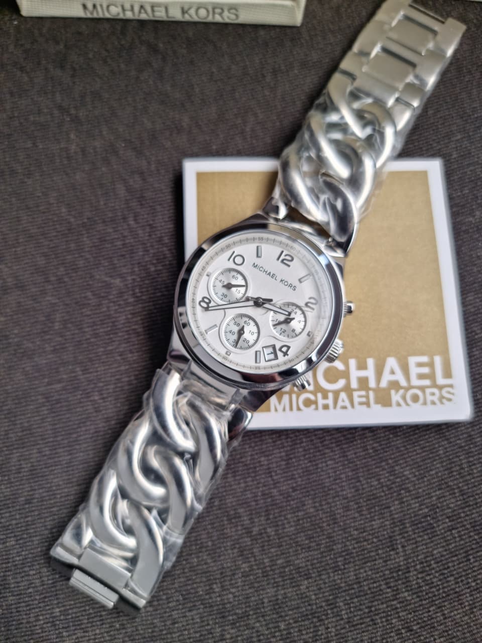 Michael Kors MK3149 Women's Runway Chronograph Twist Chain Steel Bracelet Watch - Image 3