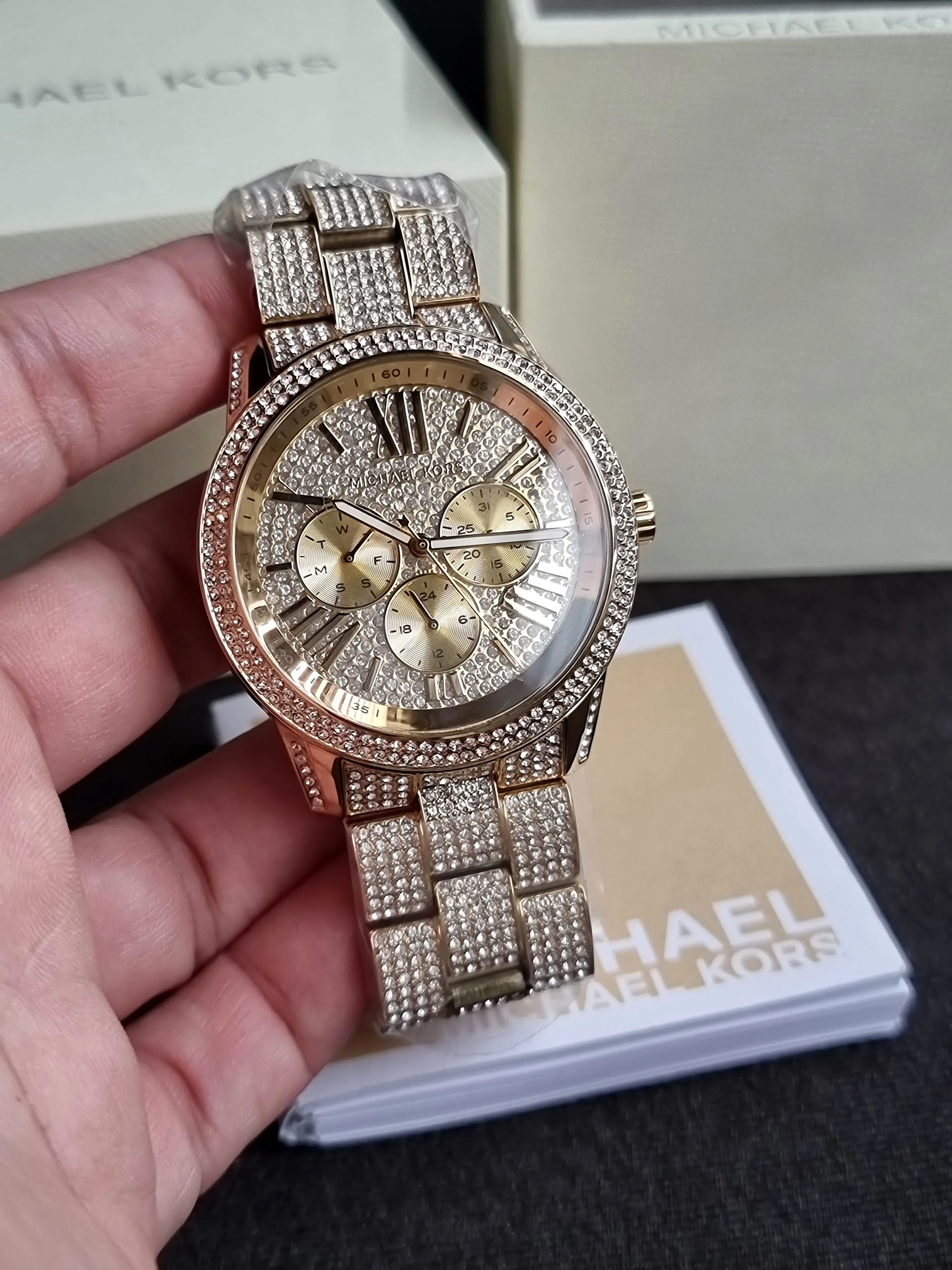 Michael Kors MK6789 Bradshaw Gold Tone Stainless Steel Pave Glitz Women's 42 mm - Image 4