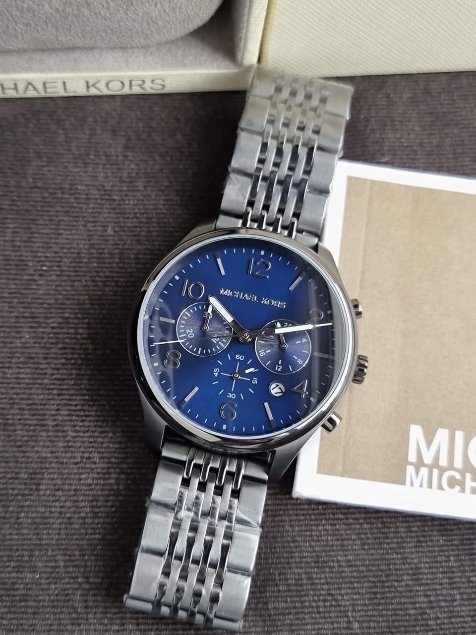 Michael Kors MK8639 Men's Watch – Chronograph, Stainless Steel, Quartz - Image 2