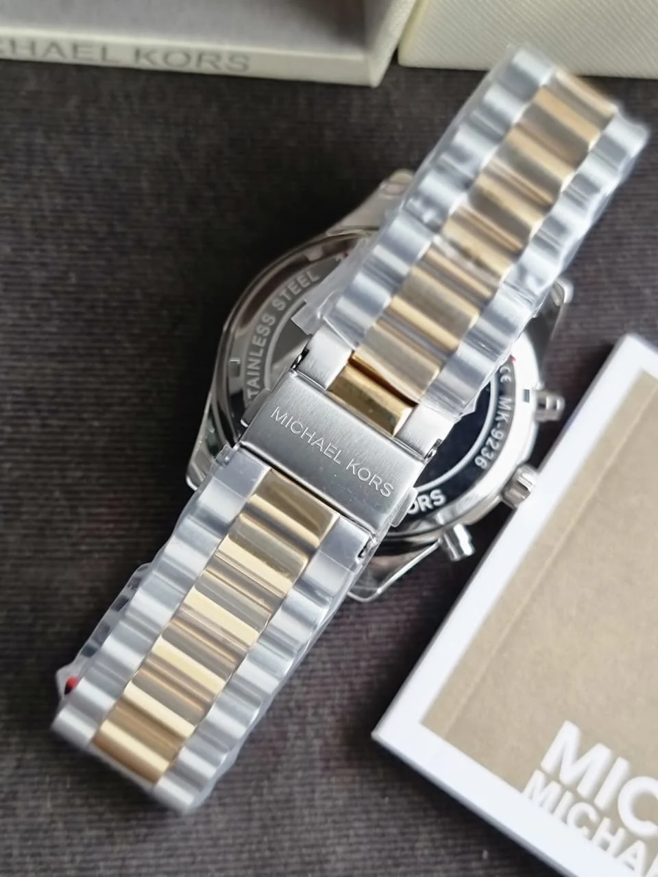 Michael Kors MK9236 Men's Watch Black Dial Stainless Steel 44mm - Image 4