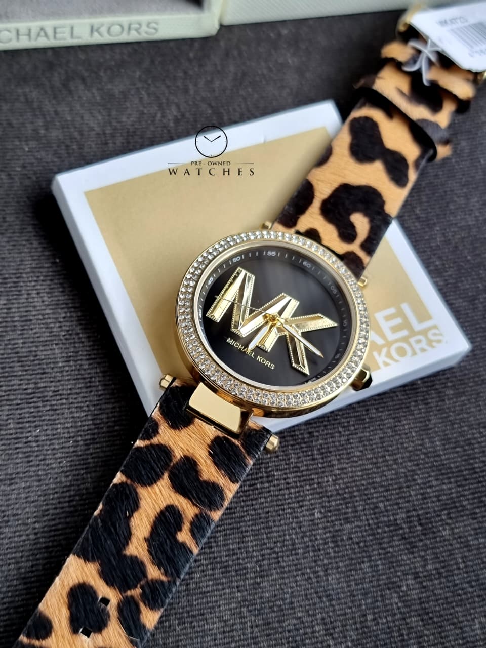 MICHAEL KORS Parker Quartz Crystal Black Dial Ladies Watch MK4723 - Image 5