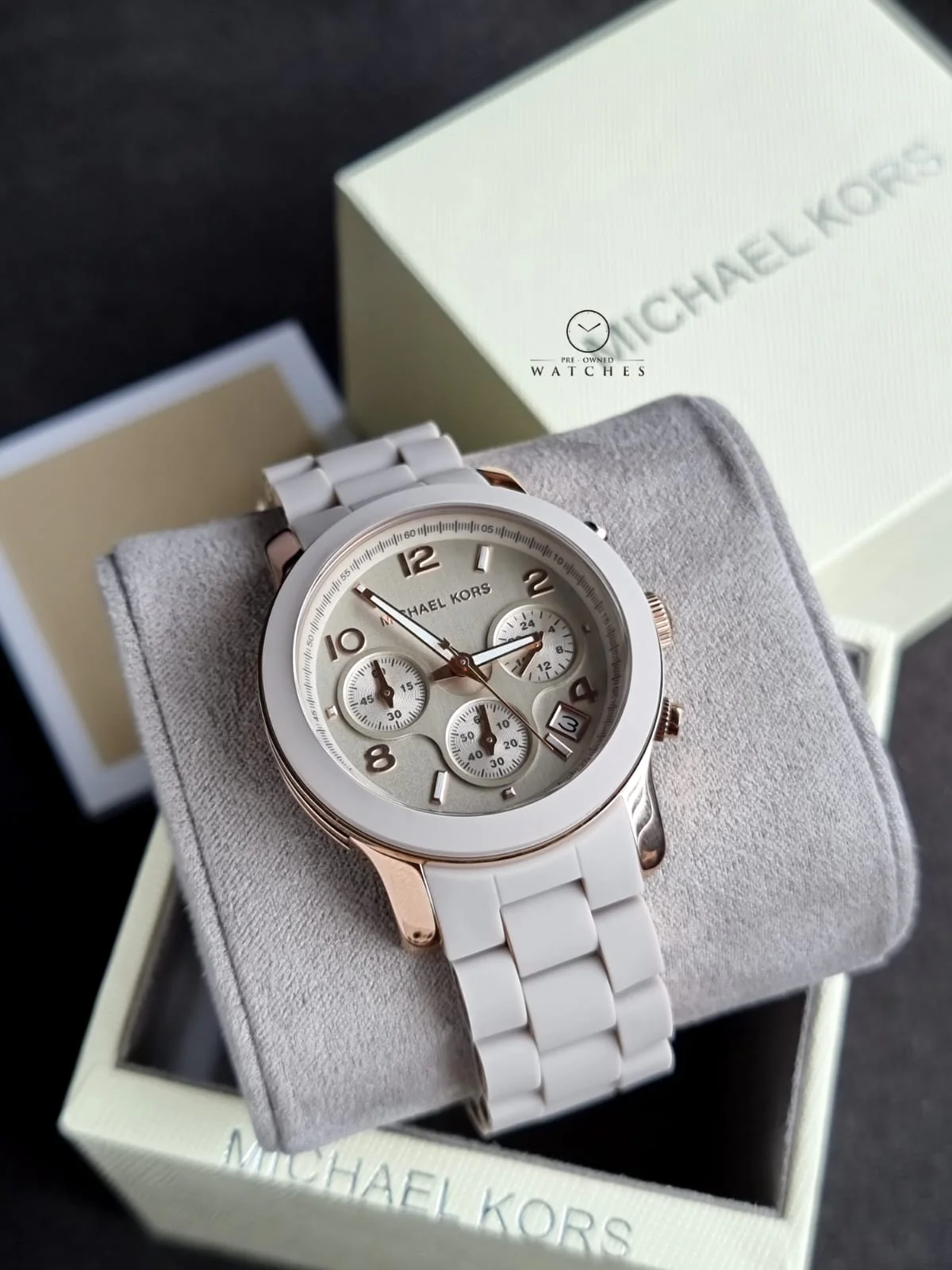 Michael Kors Runway Chronograph Grey Dial Grey Silicone Strap Watch For Women - MK7386 - Image 5