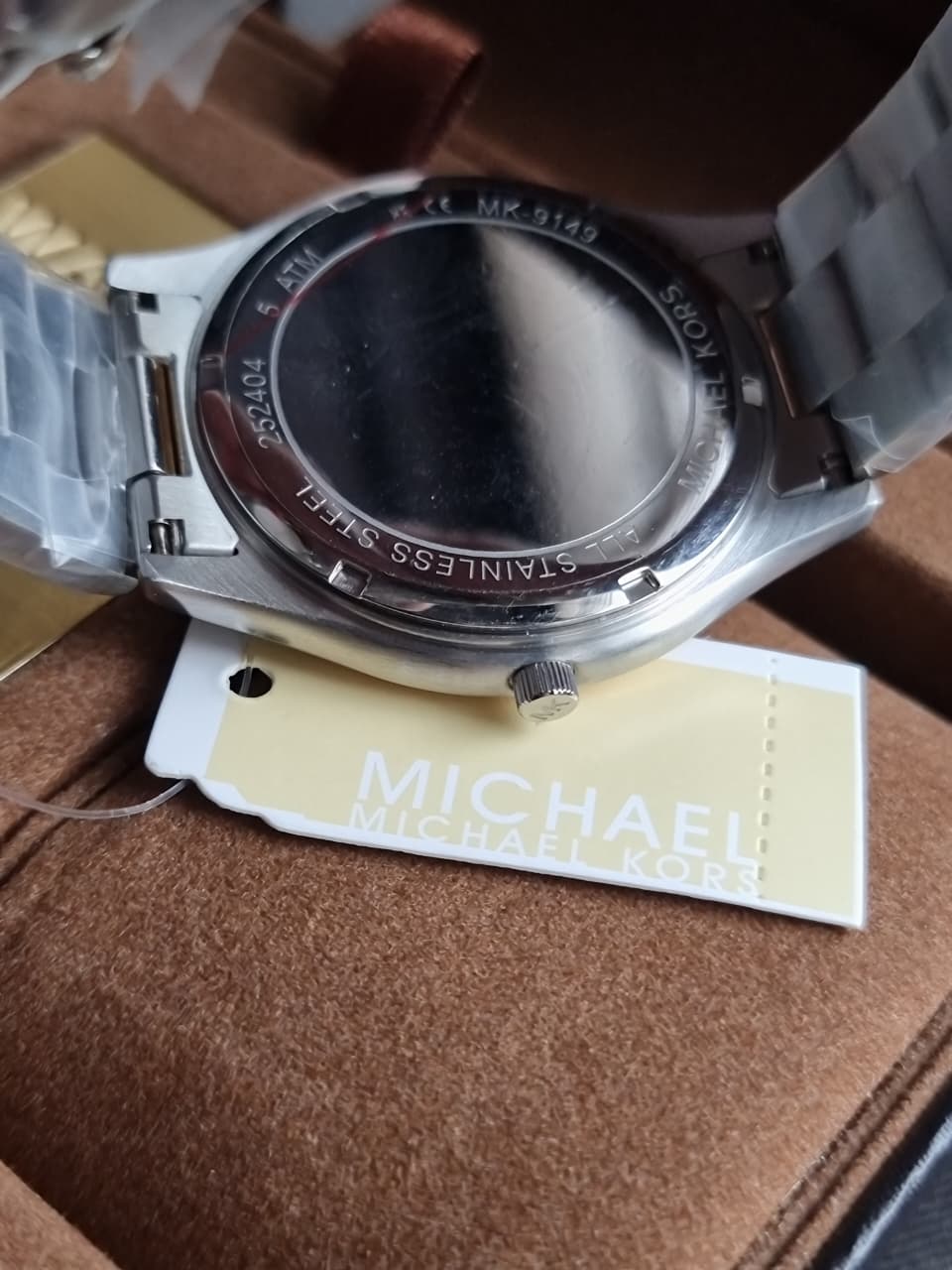 MICHAEL KORS Slim Runway Quartz Green Dial Men's Watch Item No. MK9149 - Image 3