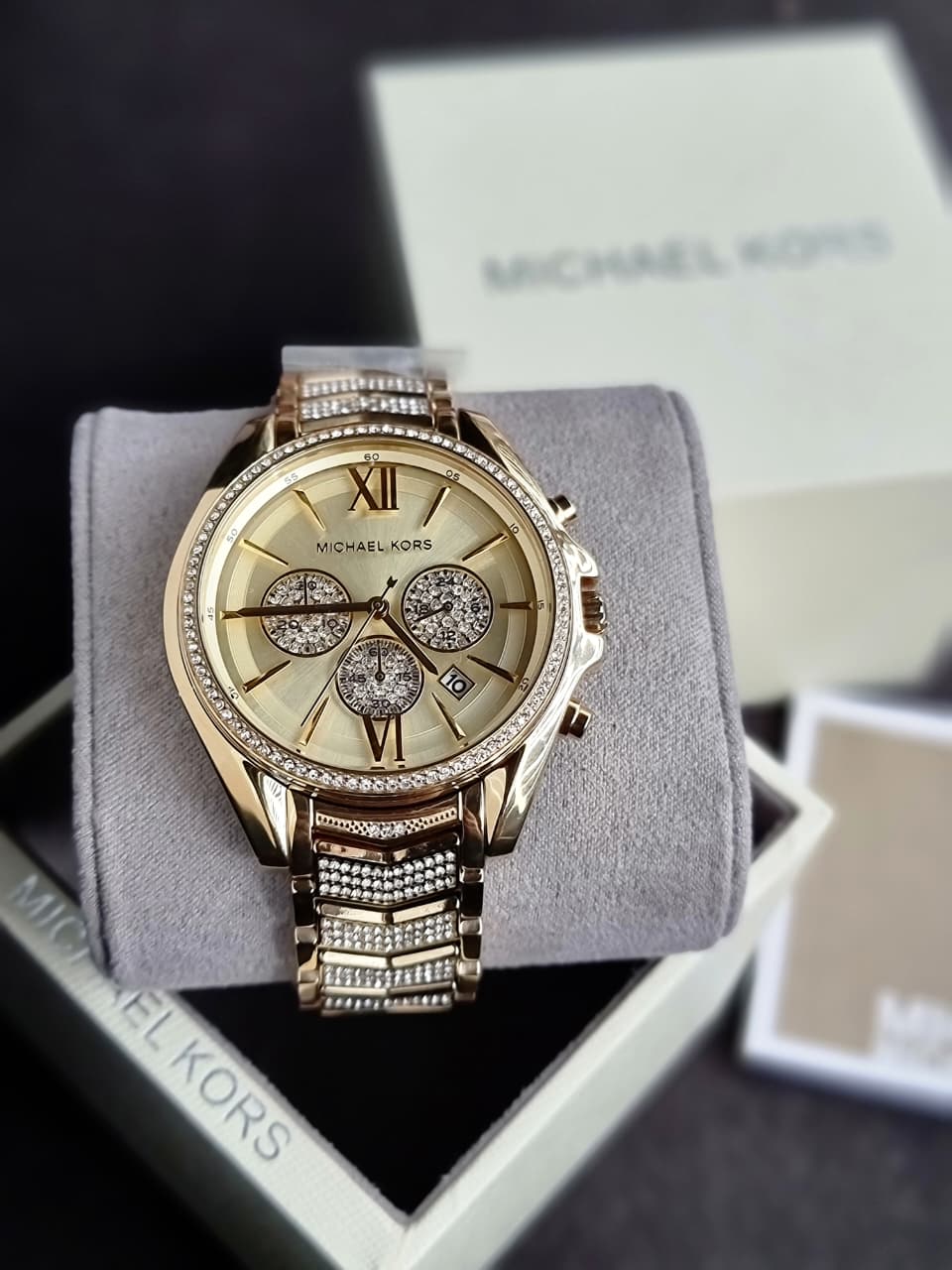 Michael Kors Women’s Quartz Gold Stainless Steel Gold Dial 44mm Watch MK6729 - Image 5