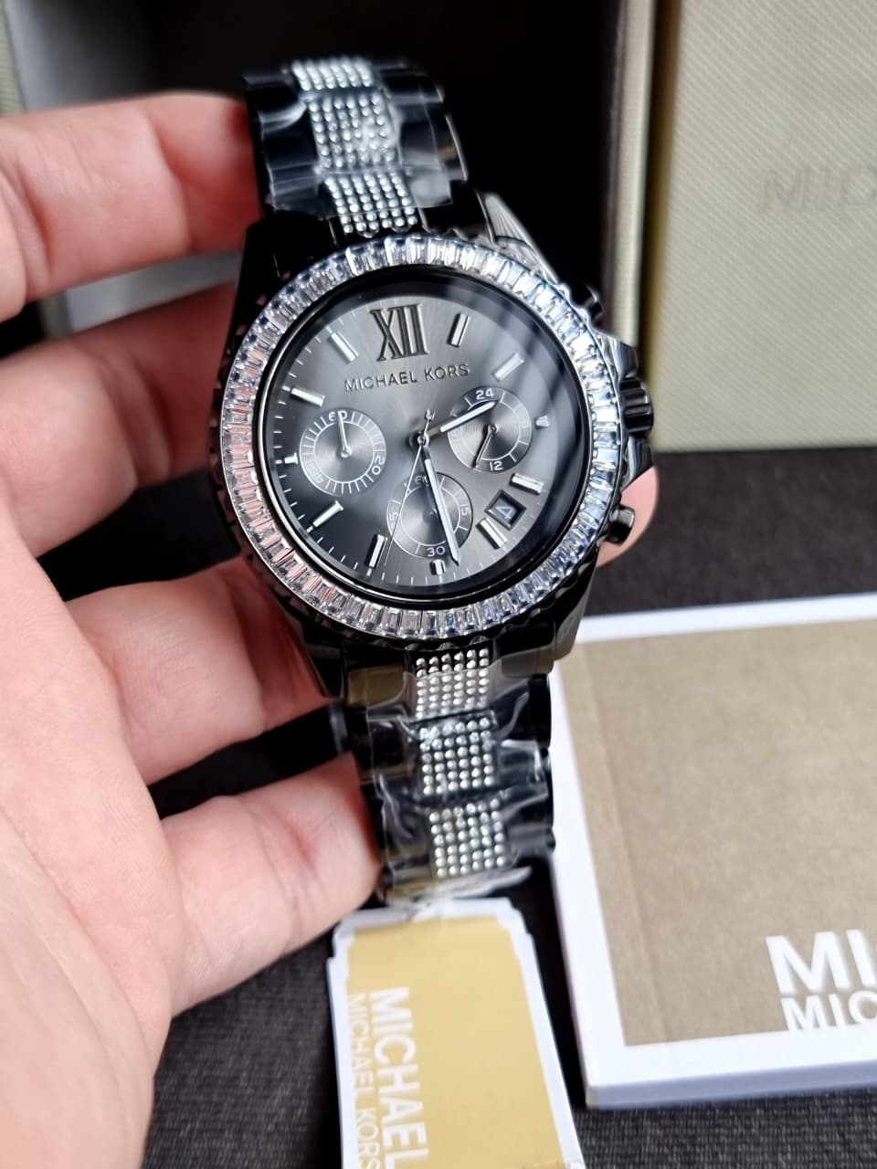 Michael Kors Women’s Quartz Grey Stainless Steel Grey Dial 42mm Watch MK6974 - Image 6