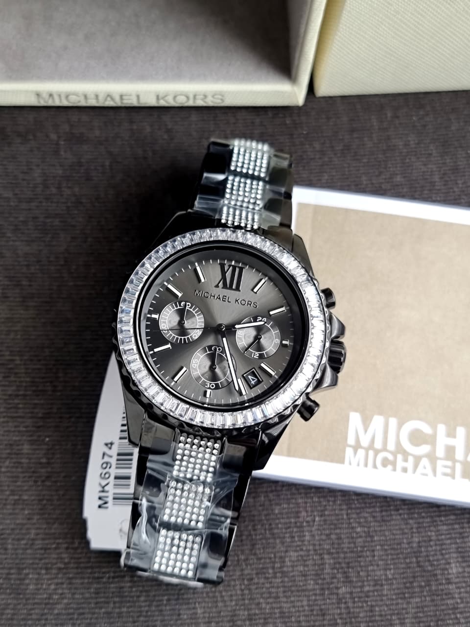Michael Kors Women’s Quartz Grey Stainless Steel Grey Dial 42mm Watch MK6974 - Image 7