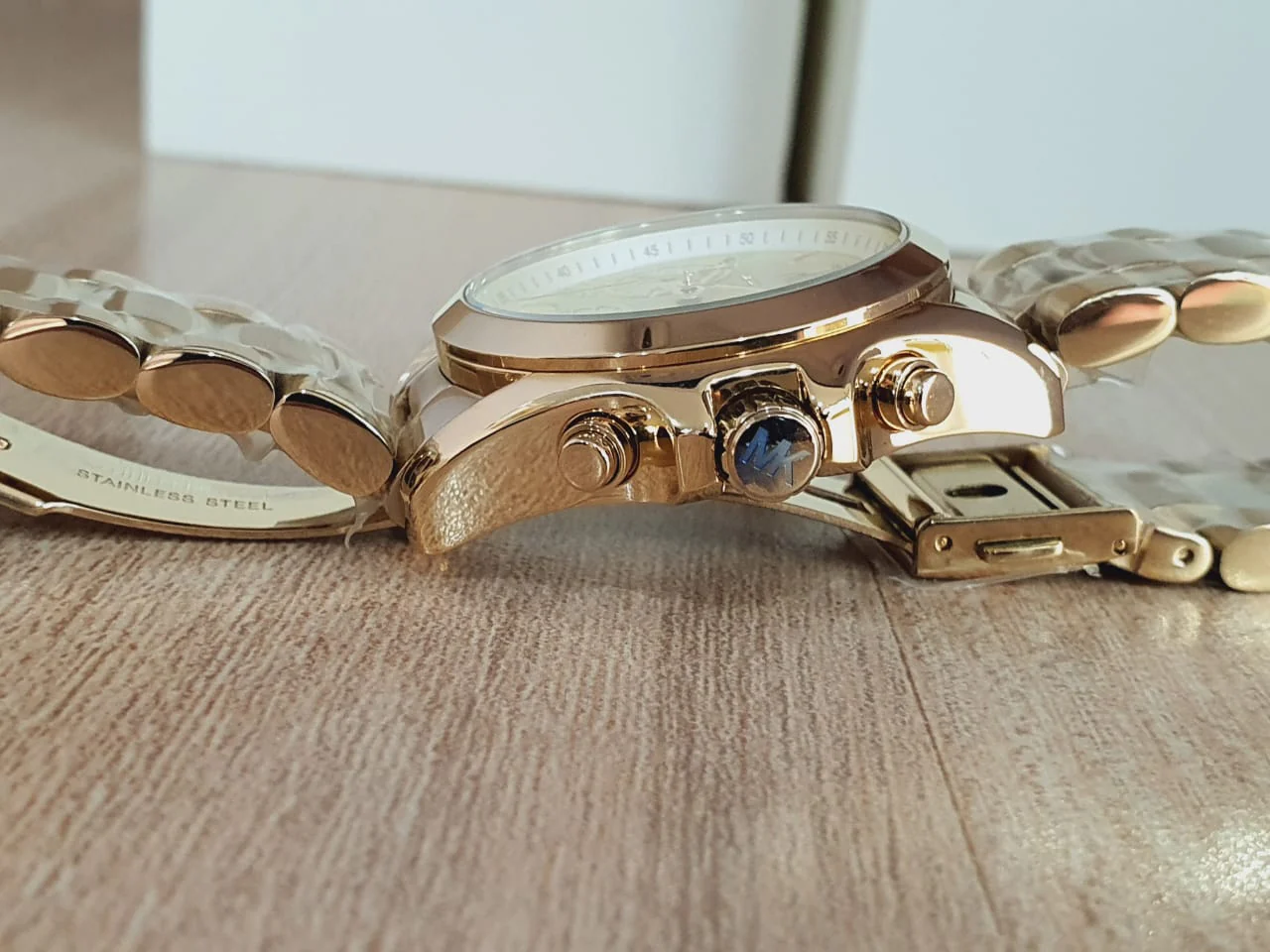 Michael Kors Women’s Quartz Stainless Steel Gold 35mm Watch MK5798 - Image 7