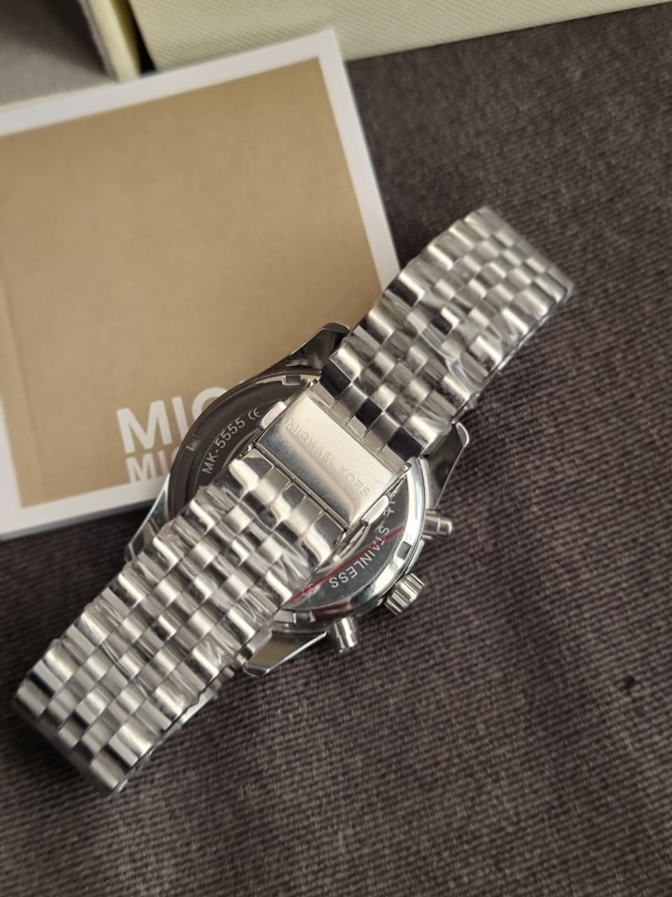 Michael Kors Unisex Quartz Stainless Steel Silver Dial 38mm Watch MK5555 - Image 6
