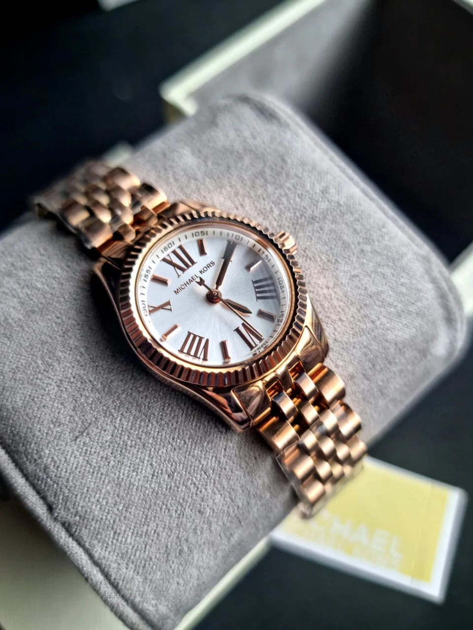 Michael Kors Women’s Quartz Stainless Steel White Dial 26mm Watch MK3230 - Image 5