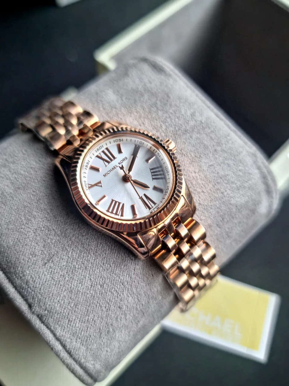 Michael Kors Women’s Quartz Stainless Steel White Dial 26mm Watch MK3230 - Image 6