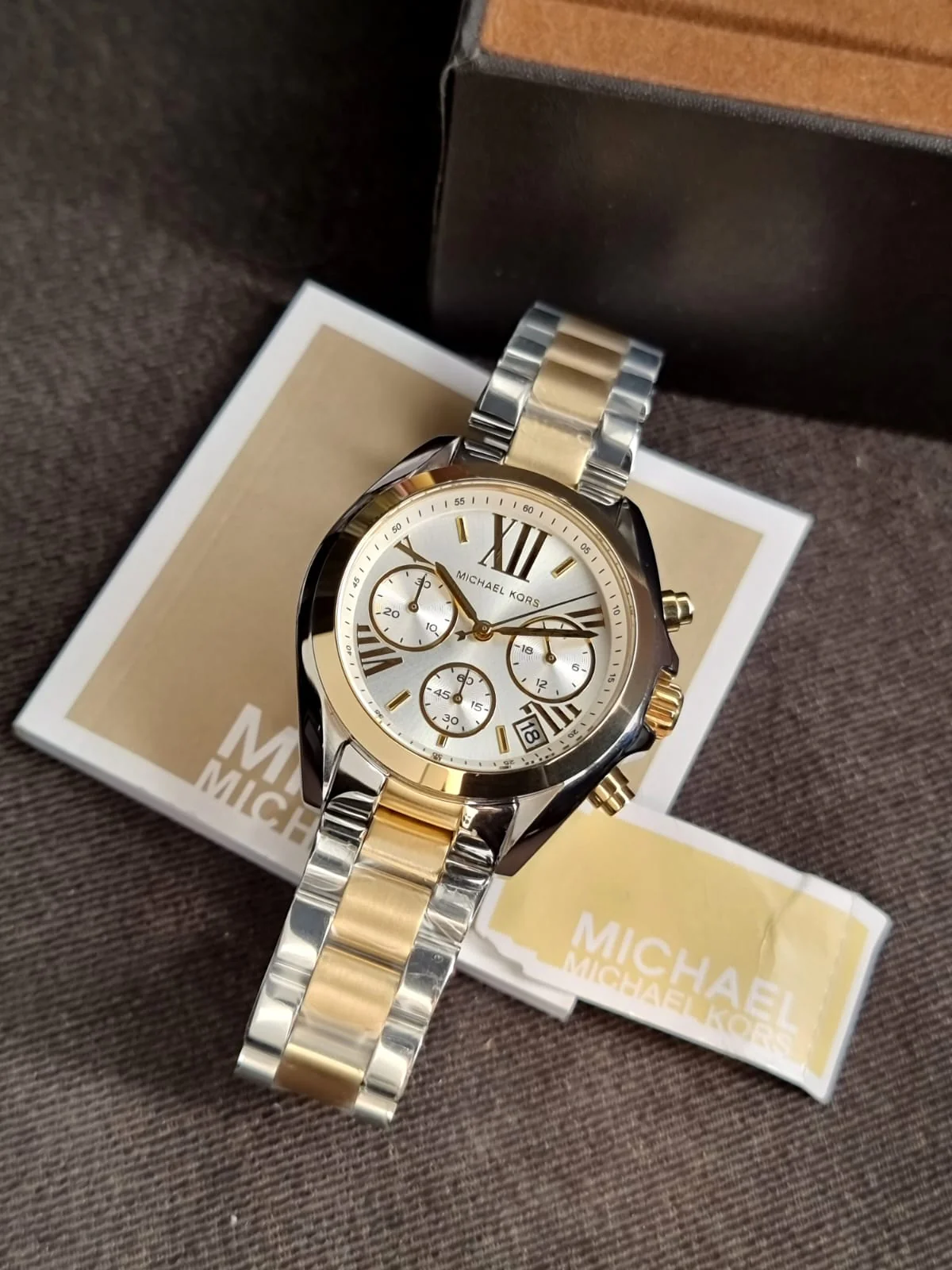 Michael Kors Women’s Quartz Stainless Steel White Dial 36mm Watch MK5974 - Image 2
