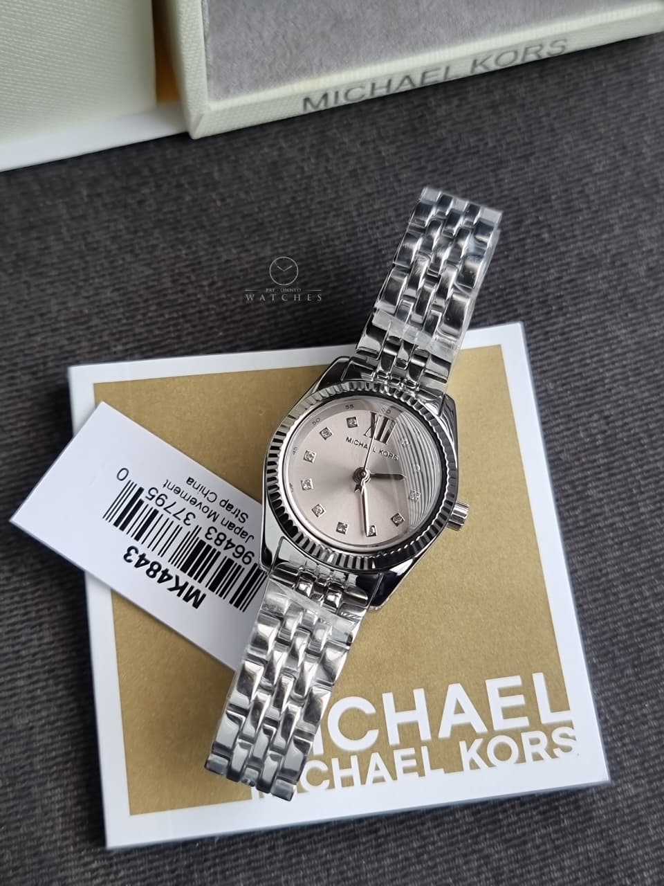 Michael Kors Women's Analogue Quartz Watch with Stainless Steel Strap MK4843 - Image 5