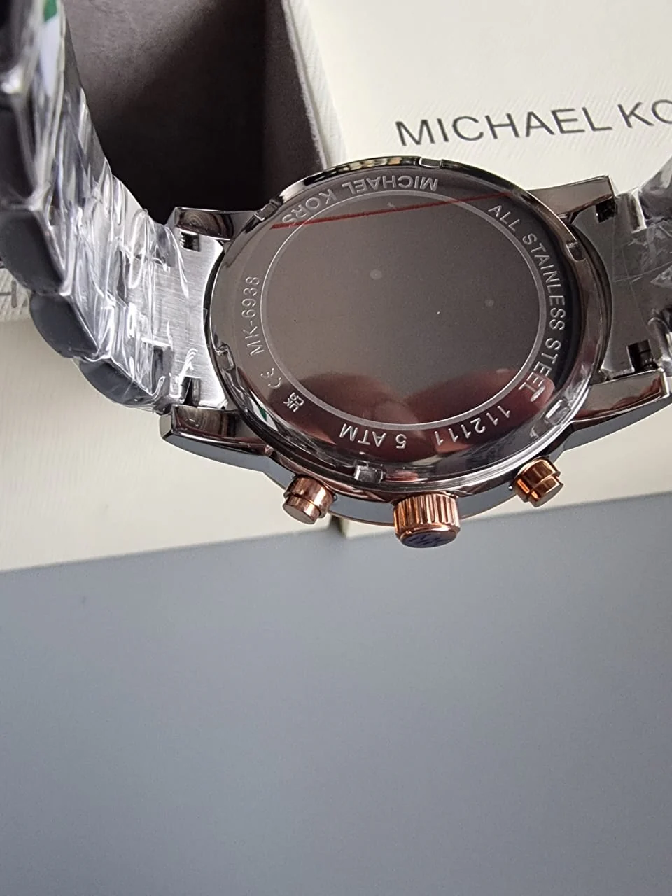 Michael Kors Women's Ritz Quartz Watch with Stainless Steel Strap, Two-Tone, 20 (Model: MK6938) - Image 6